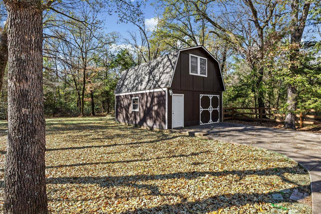 Kaufman, TX 75142,9908 County Road 135