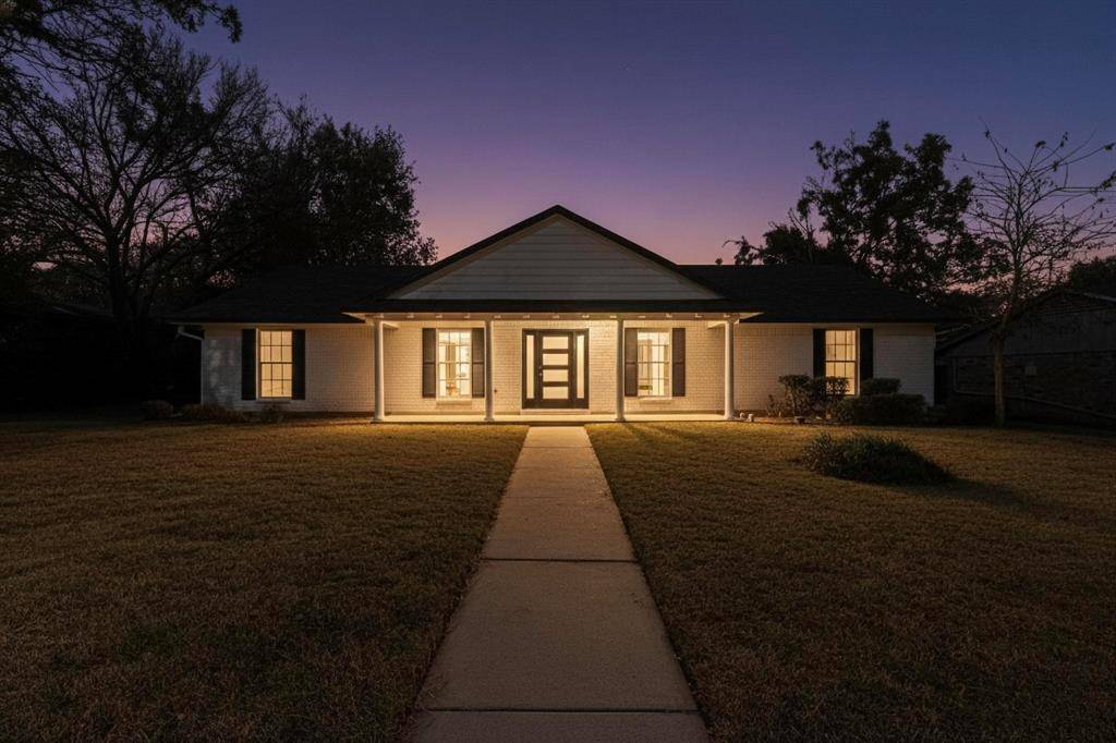 Denton, TX 76209,2203 Foxcroft Circle