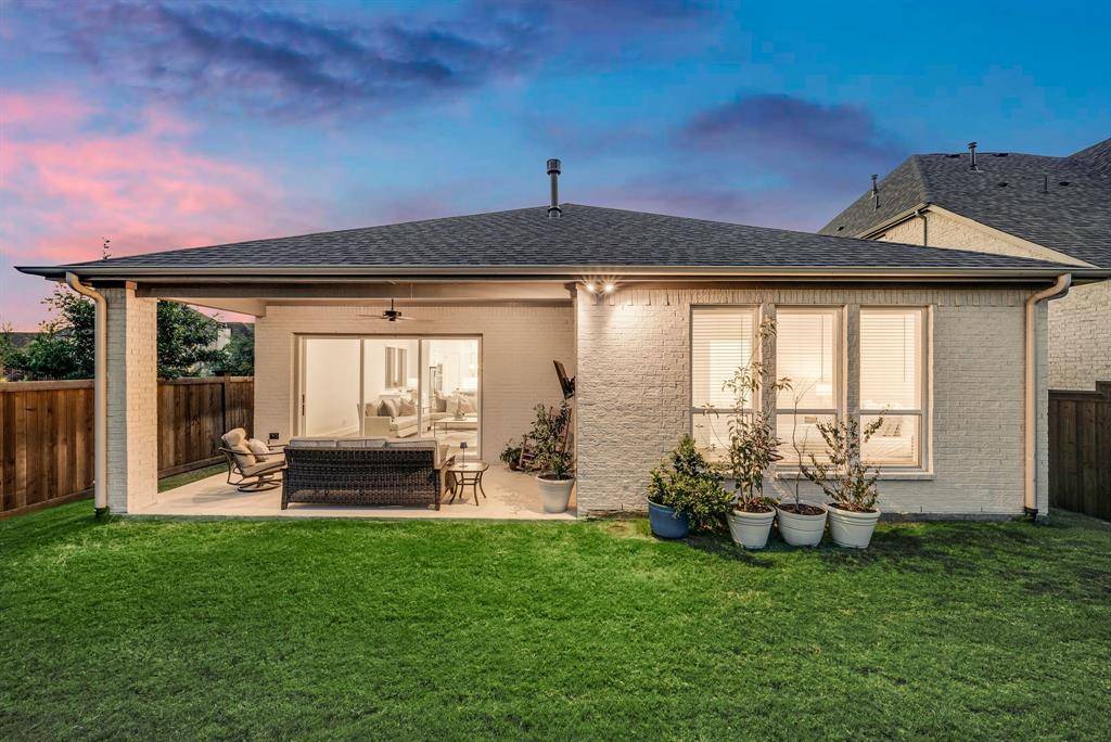 The Colony, TX 75056,8401 Wembley