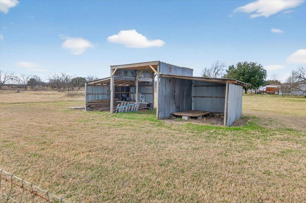 Elm Mott, TX 76640,278 Leuschner Road