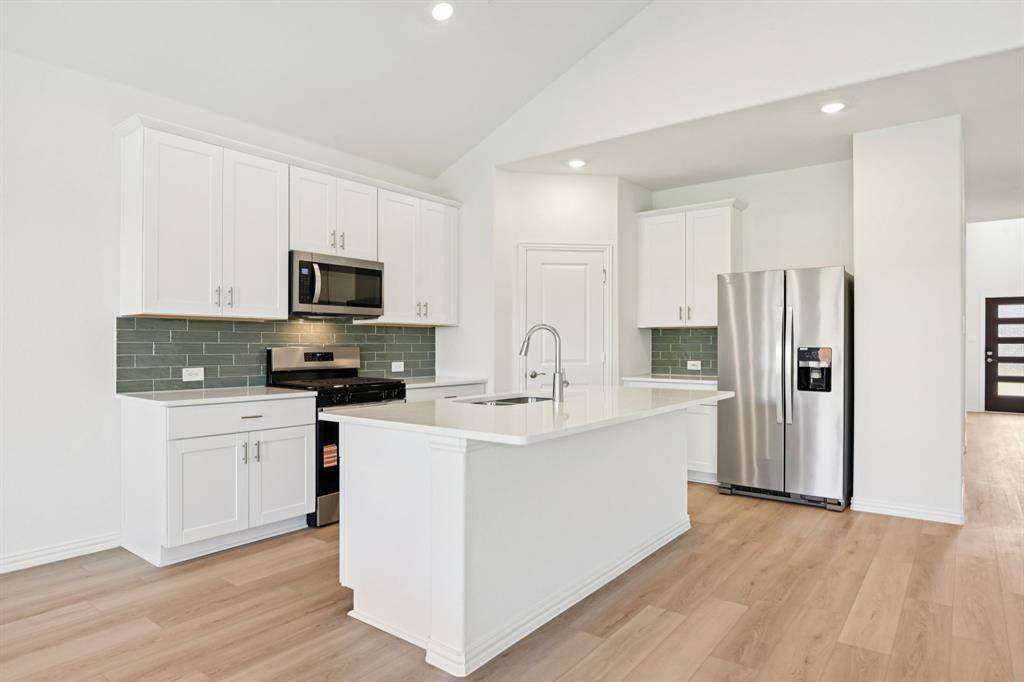 Seagoville, TX 75159,2233 Mustang Way