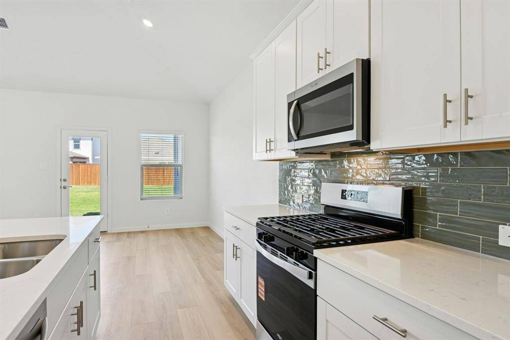 Seagoville, TX 75159,2233 Mustang Way