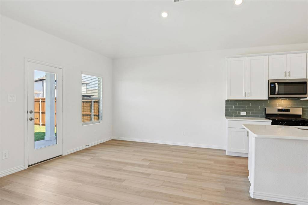 Seagoville, TX 75159,2233 Mustang Way