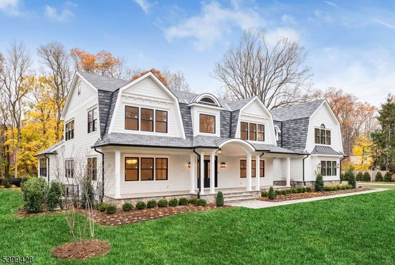 Upper Saddle River Boro, NJ 07458,46 Locust Ln