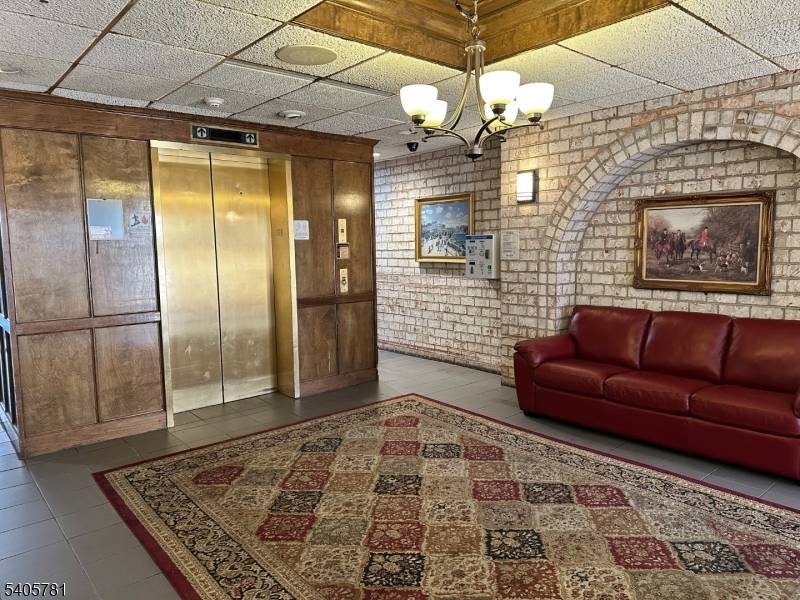 Hackensack City, NJ 07601,55 Clinton Pl #207