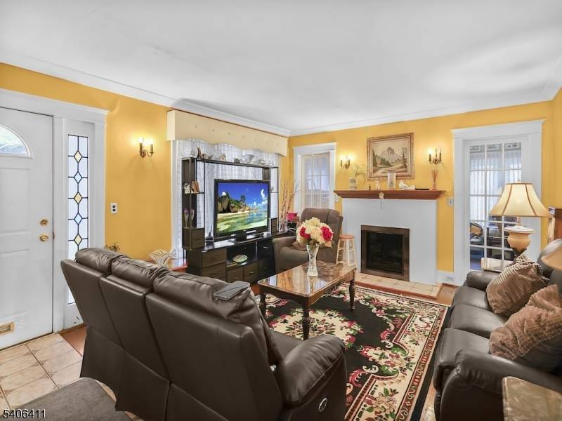 Clifton City, NJ 07013,110 Gourley Ave