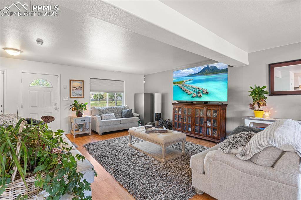 Pueblo, CO 81004,2000 Toronto ST