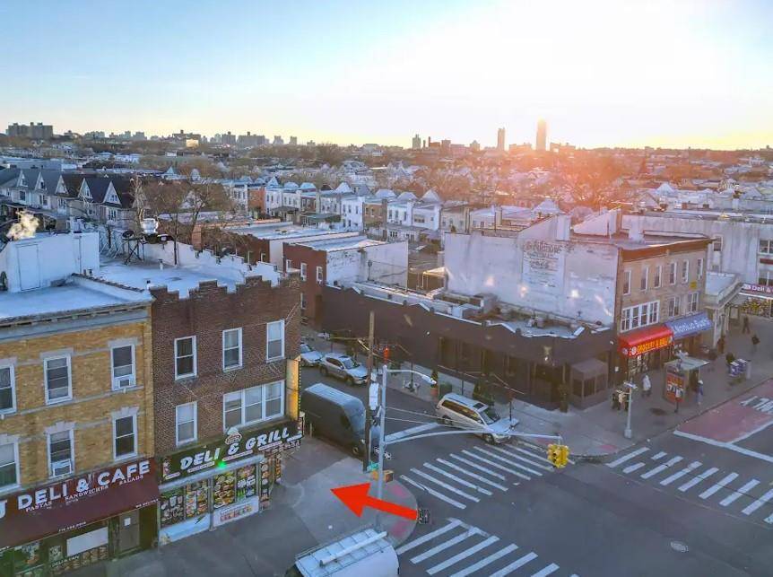 Brooklyn, NY 11223,284 Kings HWY