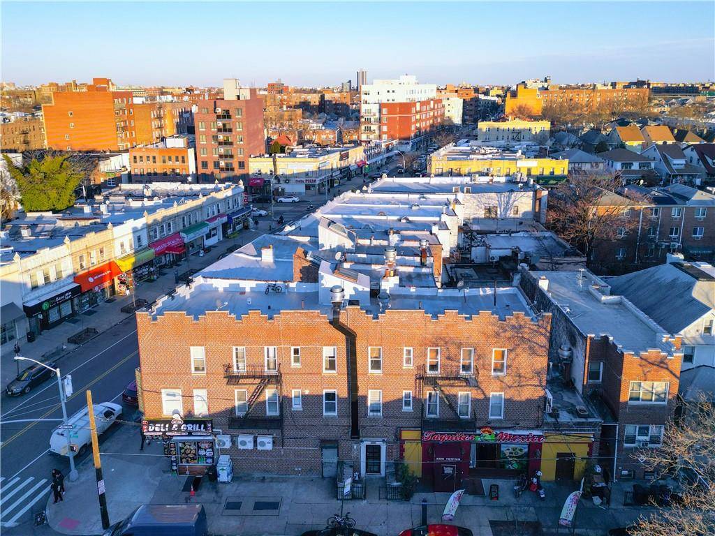 Brooklyn, NY 11223,284 Kings HWY