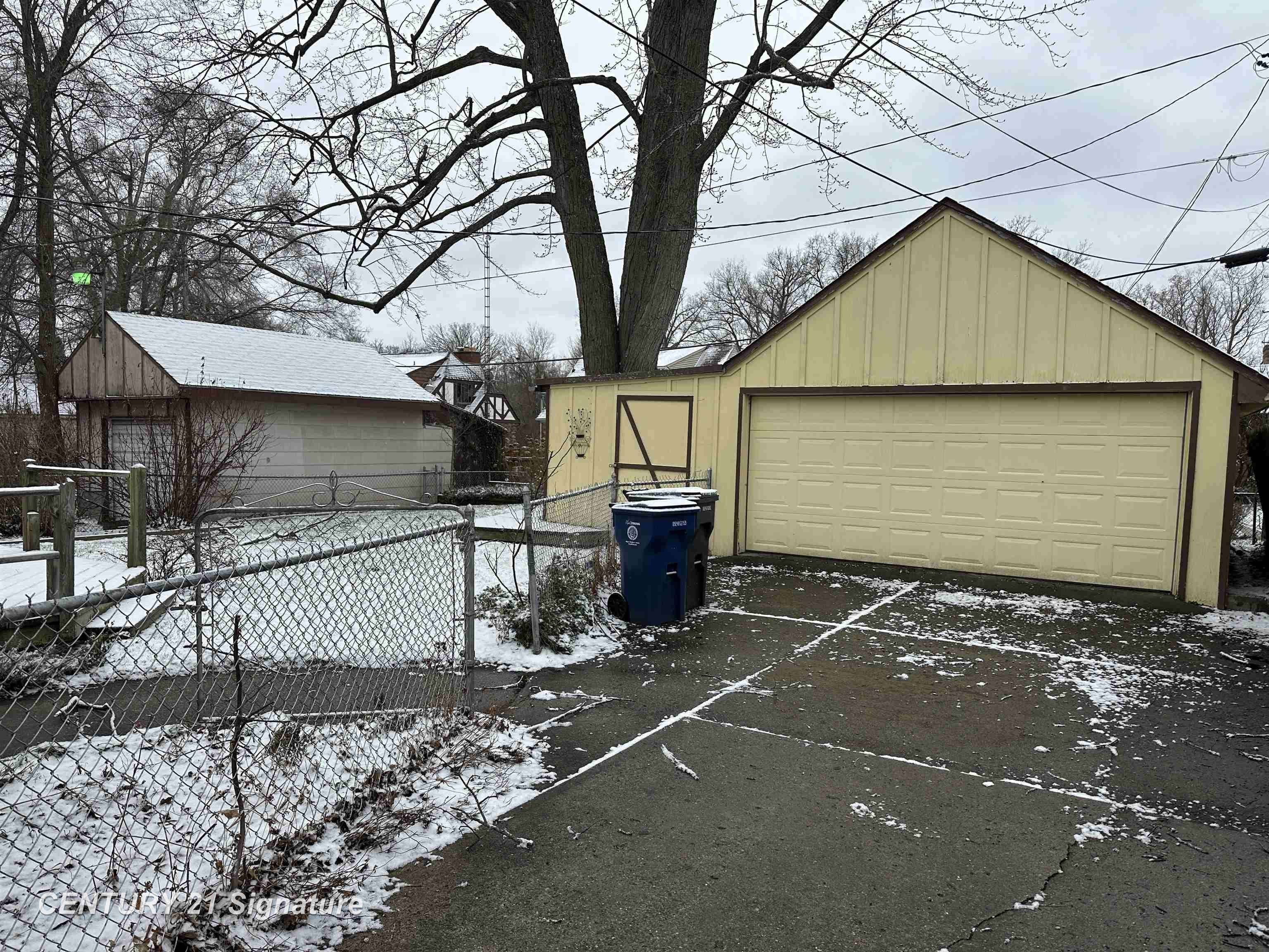 Flint, MI 48504,721 Frank ST