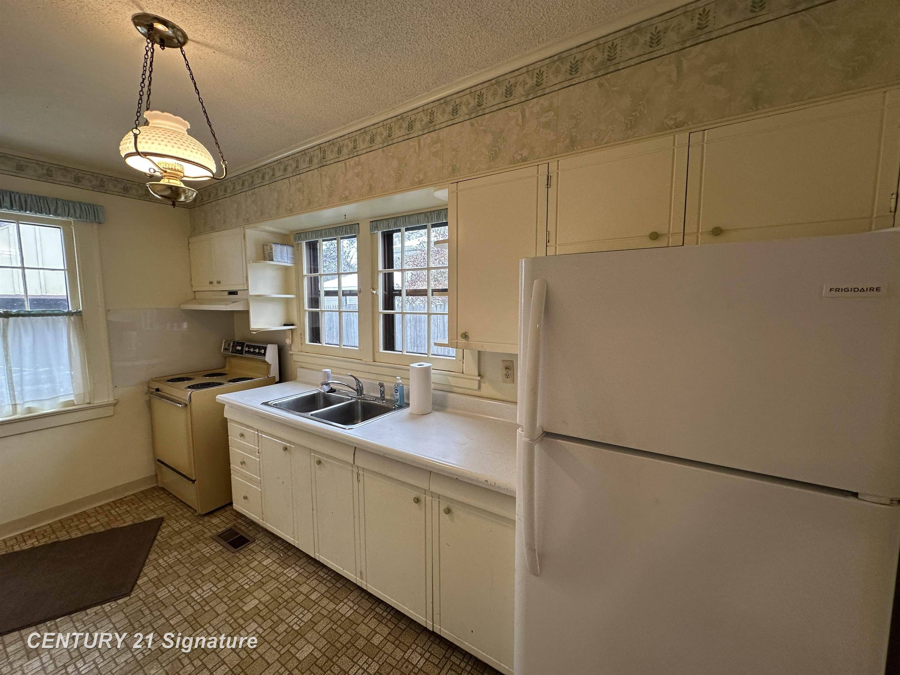 Flint, MI 48504,721 Frank ST