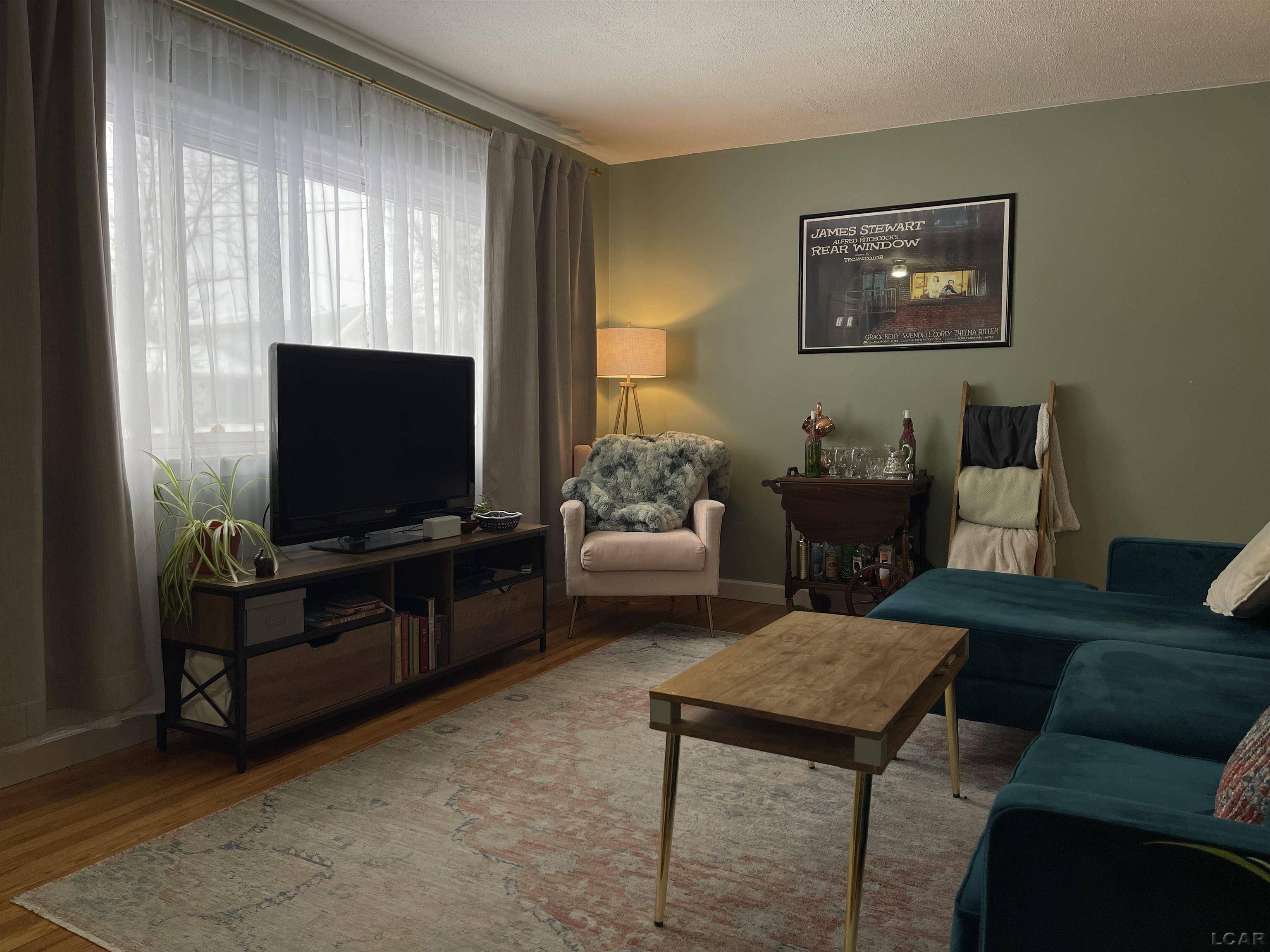 Saline, MI 48176,372 Highland DR