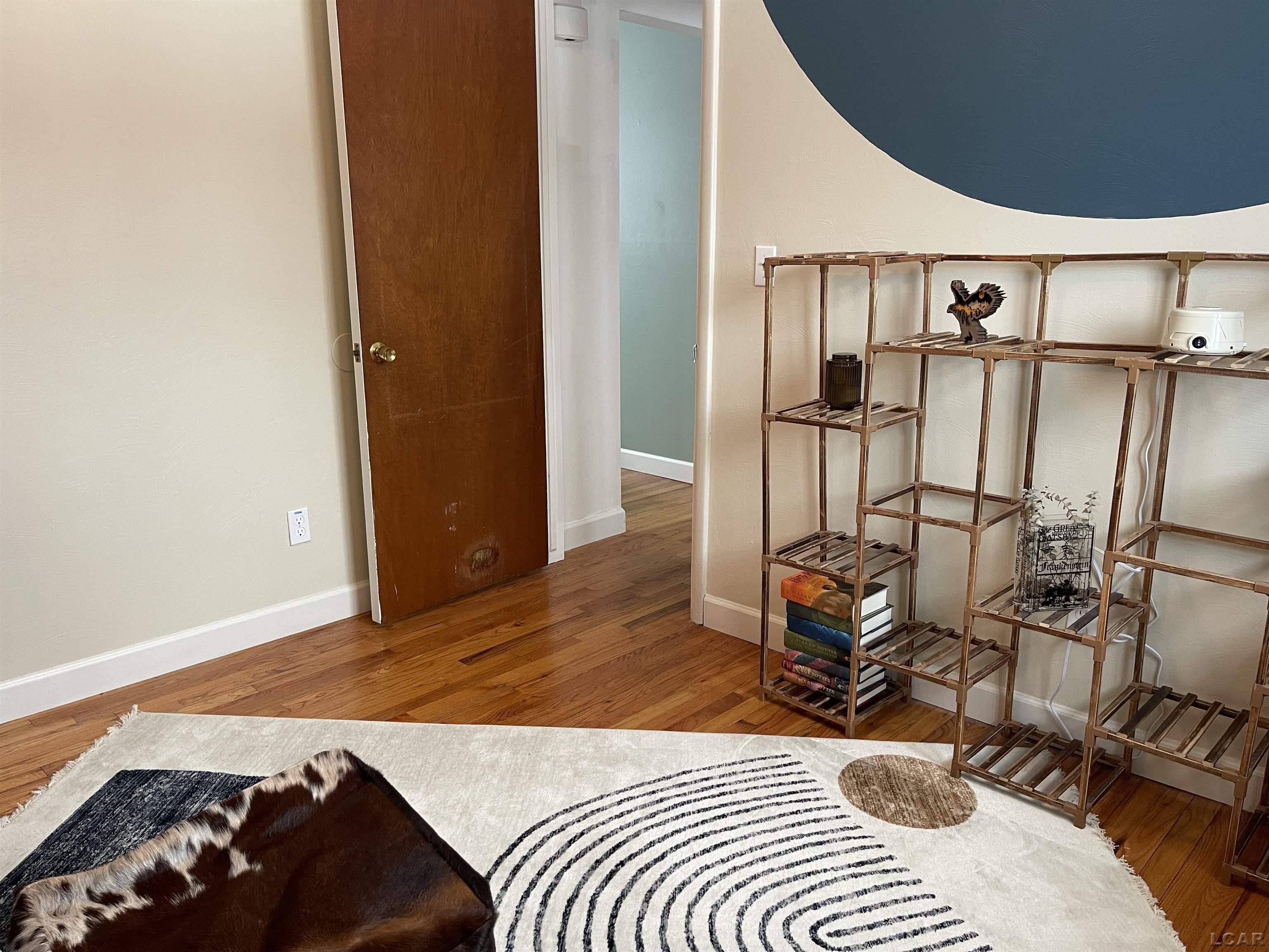 Saline, MI 48176,372 Highland DR