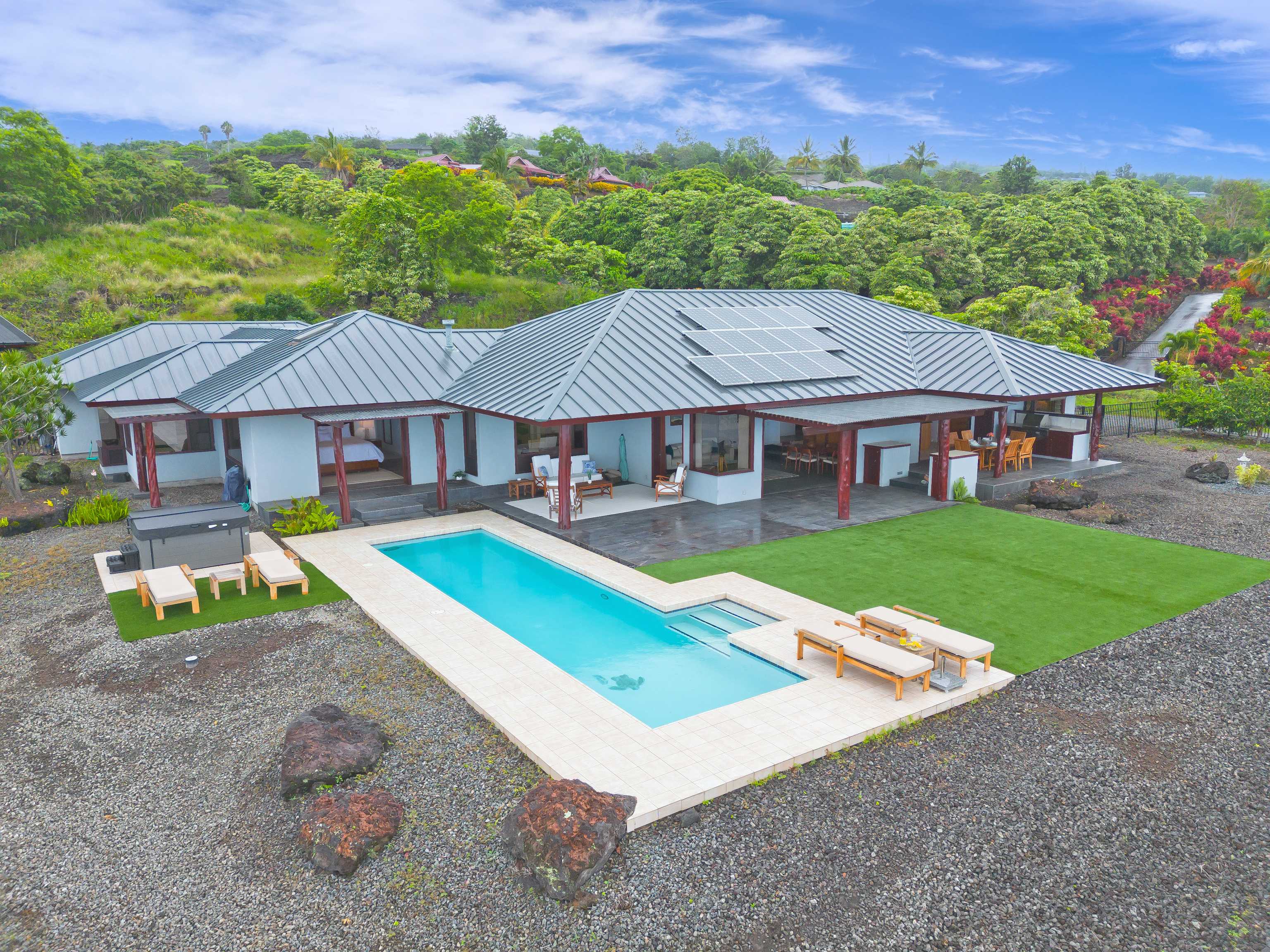 Kailua-kona, HI 96740,72-4084 KE ANA WAI ST