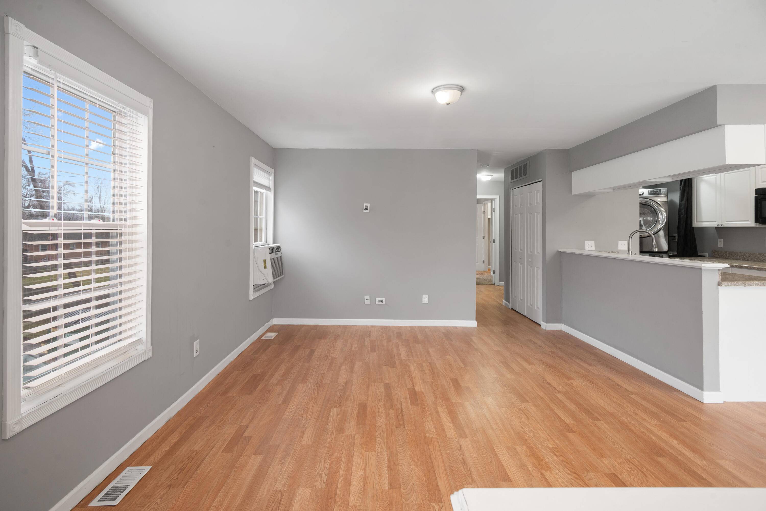 Ypsilanti, MI 48198,1593 Wingate BLVD