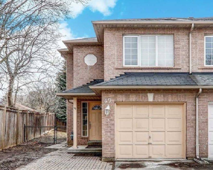 Toronto C13, ON M4A 2X5,49 Sloane AVE