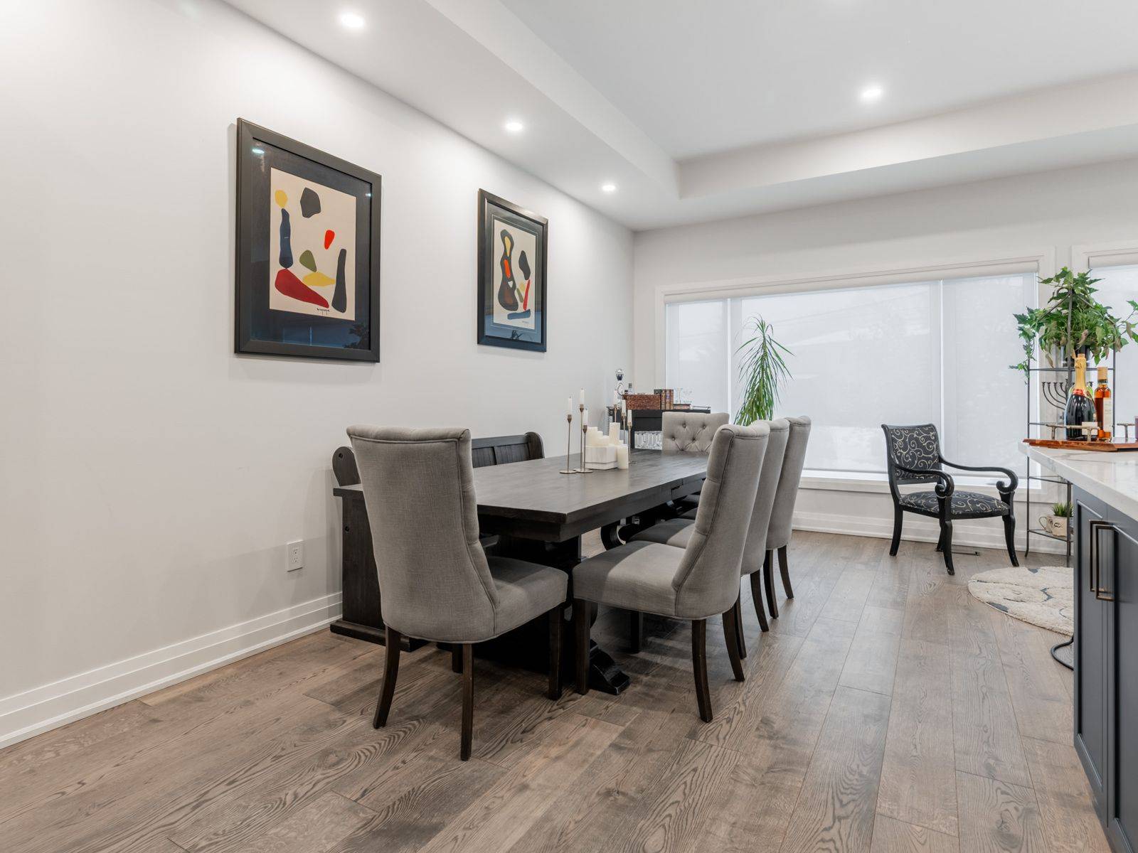 Toronto C07, ON M2R 2A7,18 Carscadden DR