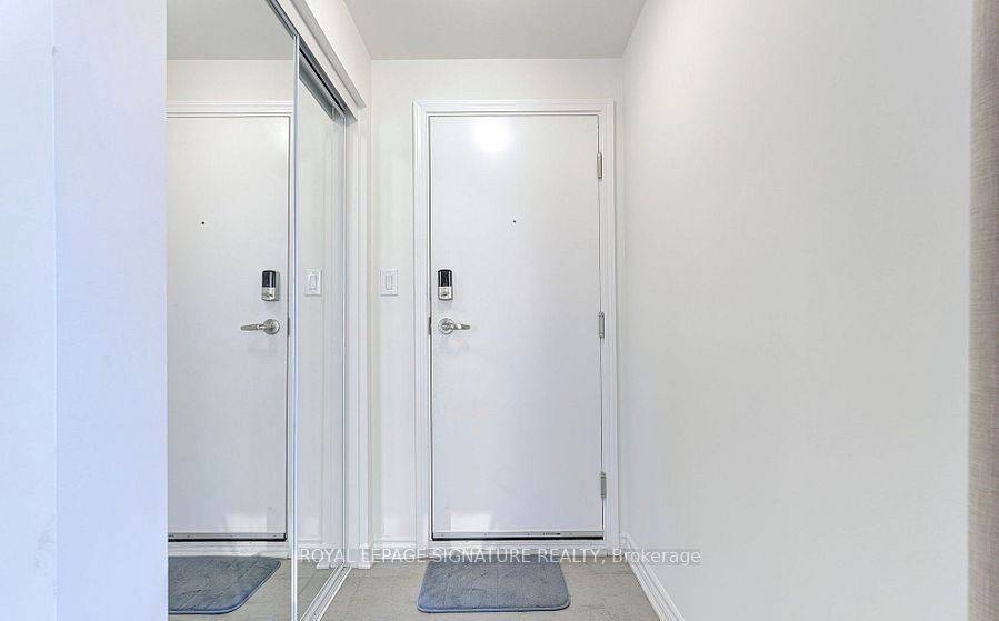 Toronto E08, ON M1J 0B3,2791 Eglinton AVE E #526