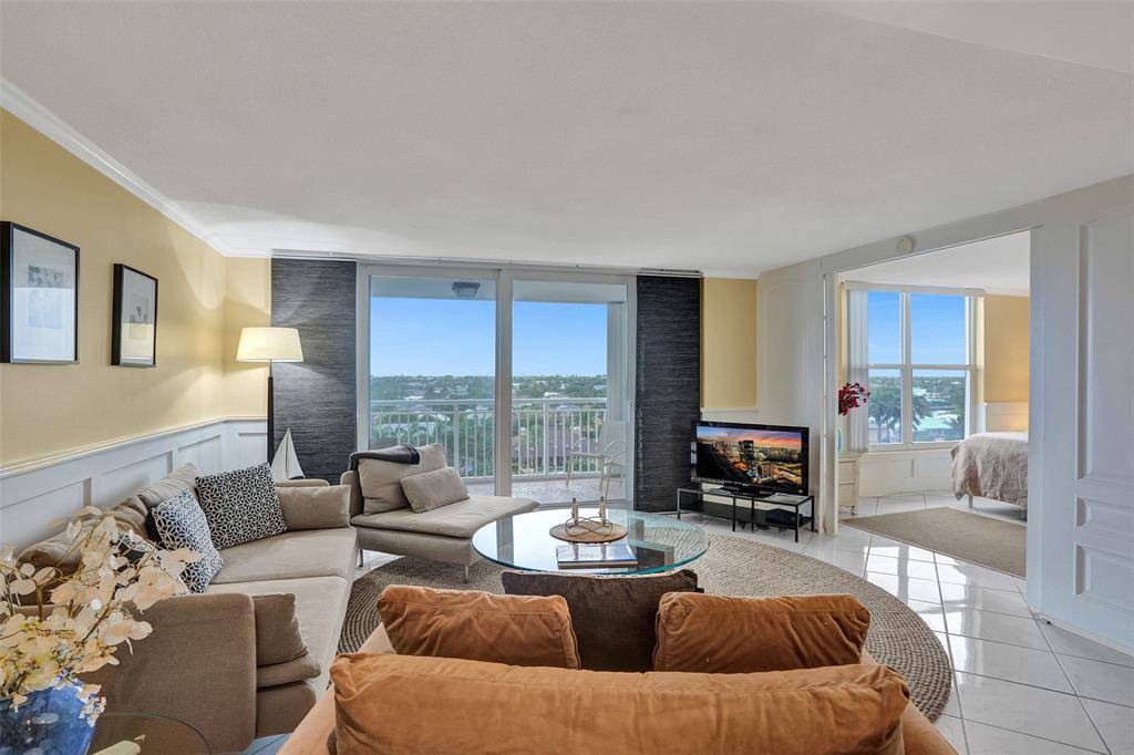 Hillsboro Beach, FL 33062,1050 Hillsboro Mile #805W