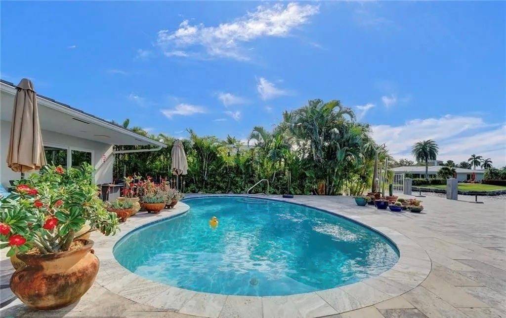 Fort Lauderdale, FL 33308,2830 NE 55th St