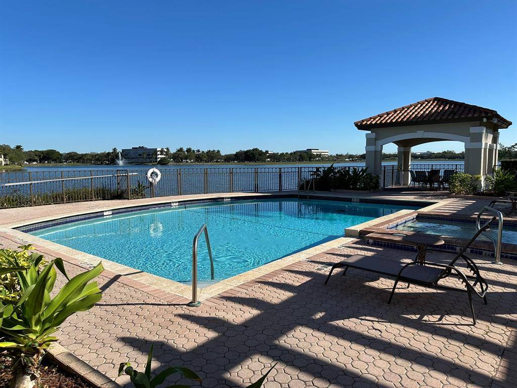 Hialeah, FL 33016,14251 NW 83rd Ave