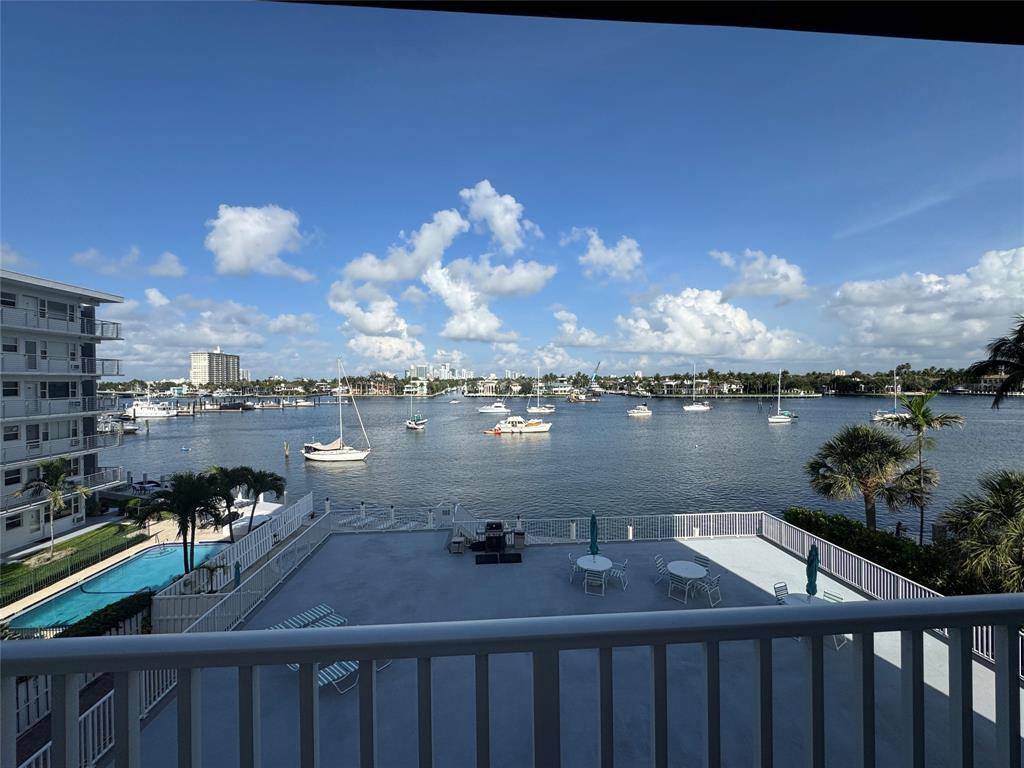 Fort Lauderdale, FL 33304,95 N Birch Rd #302