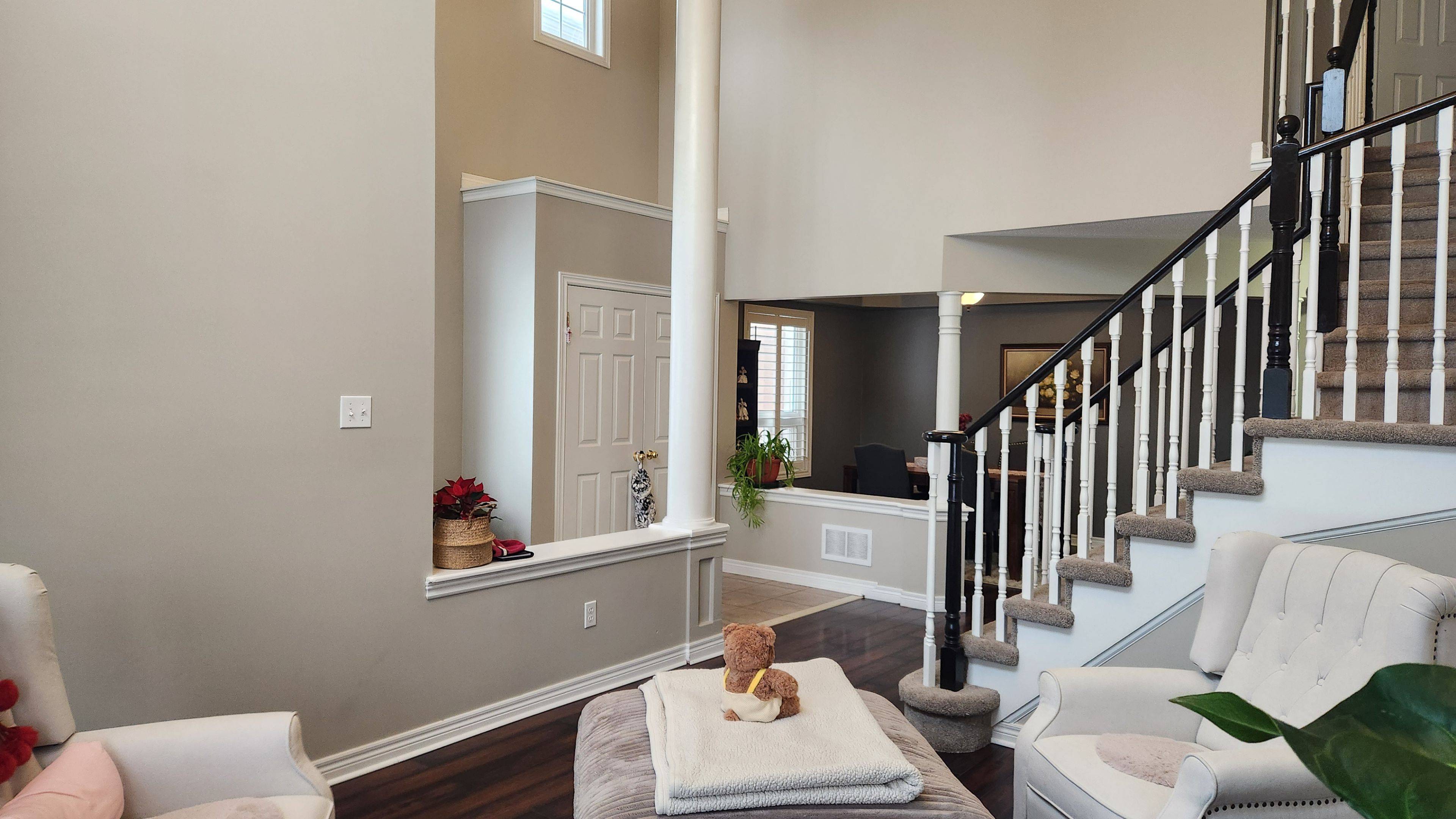 Georgina, ON L4P 0B3,7 Truscott AVE