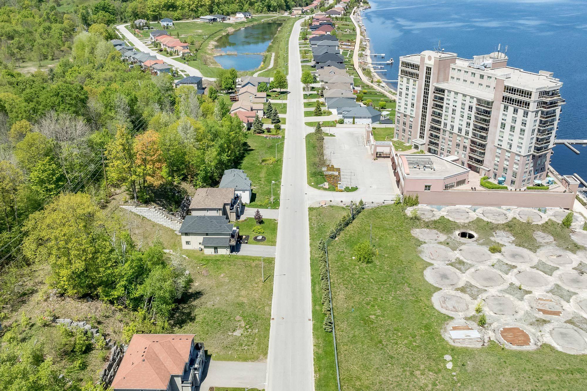 Midland, ON L4R 5P1,722 Aberdeen BLVD