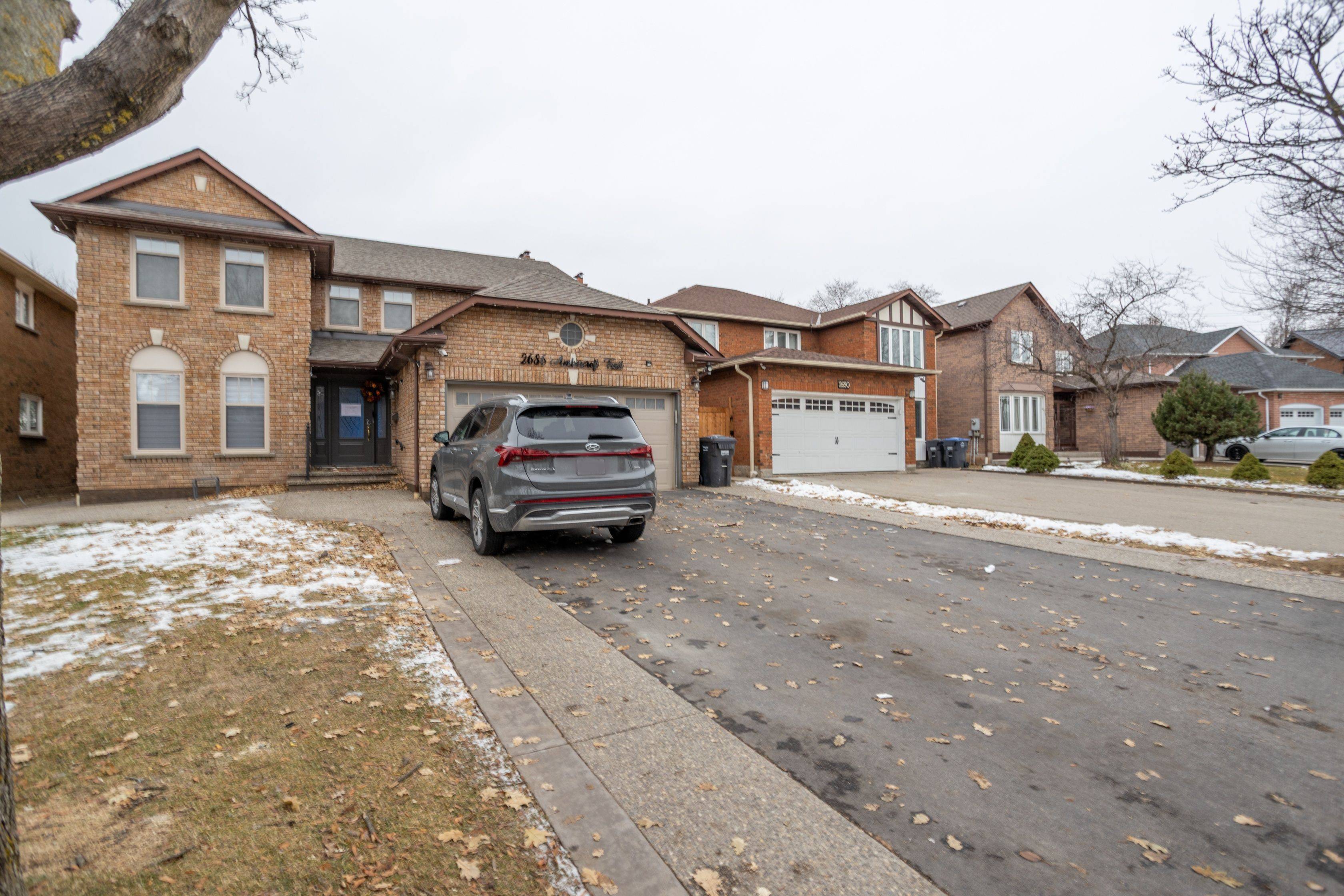 Mississauga, ON L5M 4J9,2686 Ambercroft TRL #Basement Level