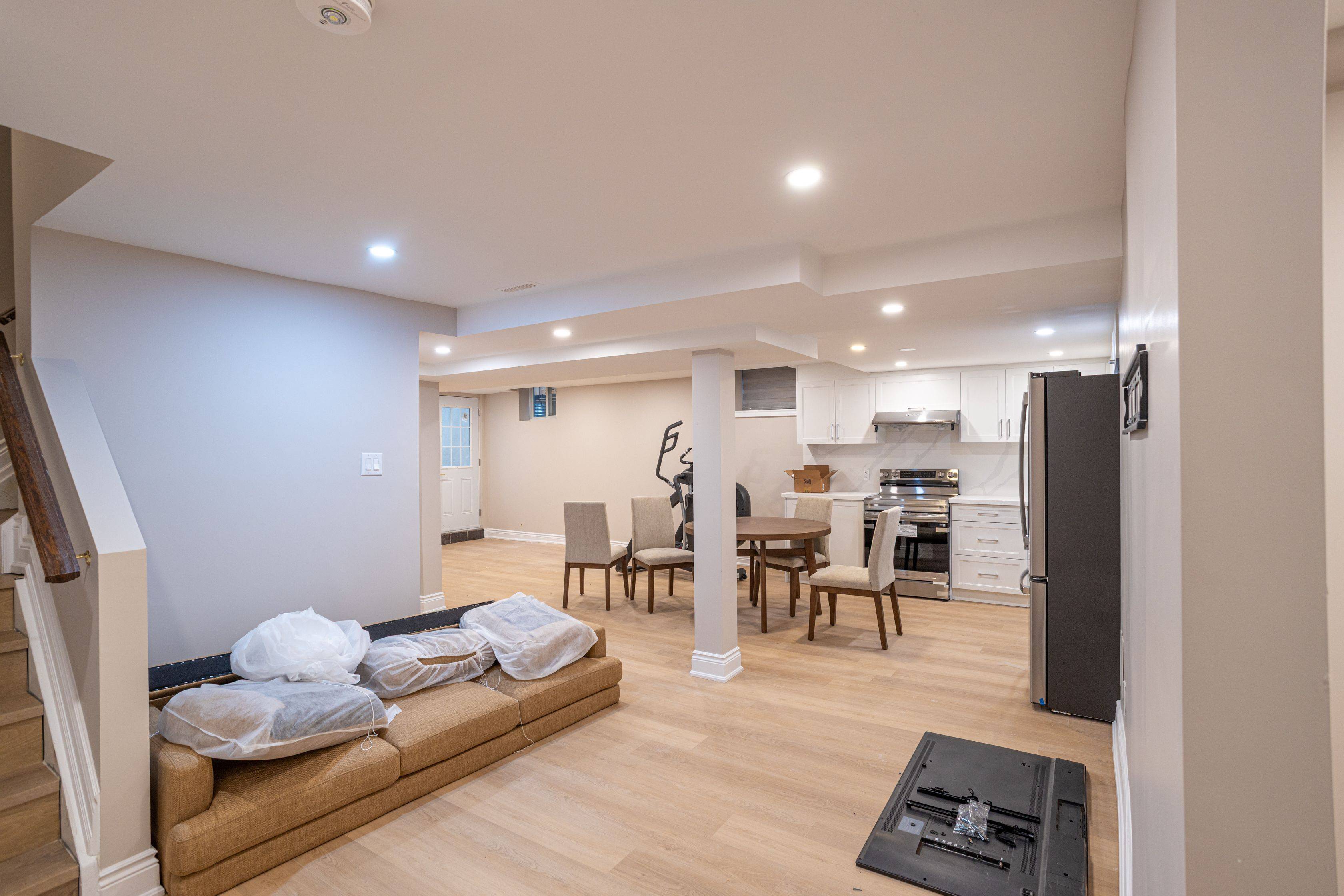 Mississauga, ON L5M 4J9,2686 Ambercroft TRL #Basement Level