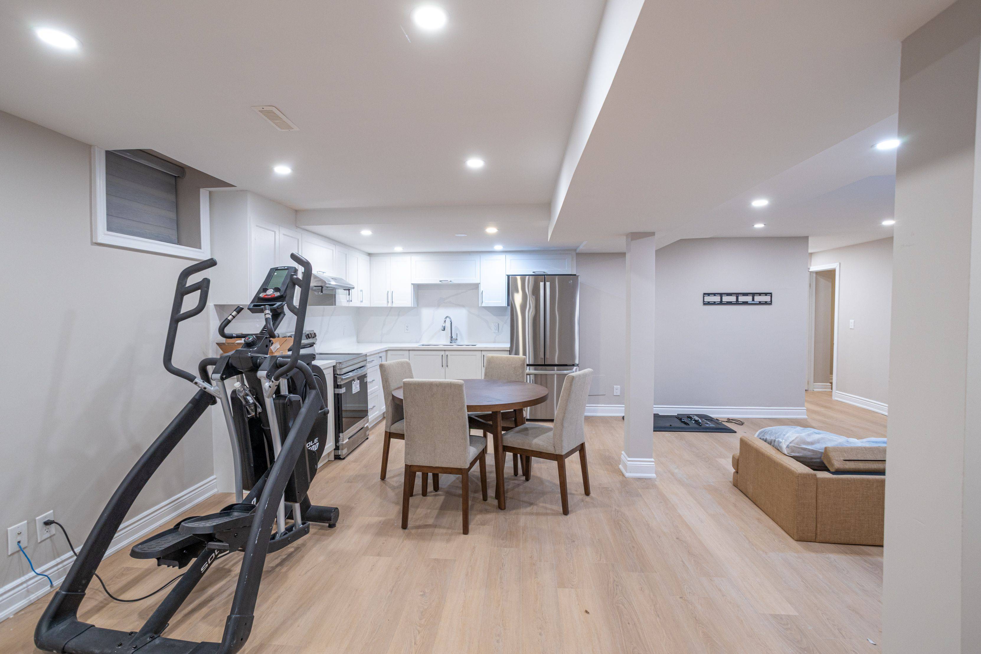 Mississauga, ON L5M 4J9,2686 Ambercroft TRL #Basement Level