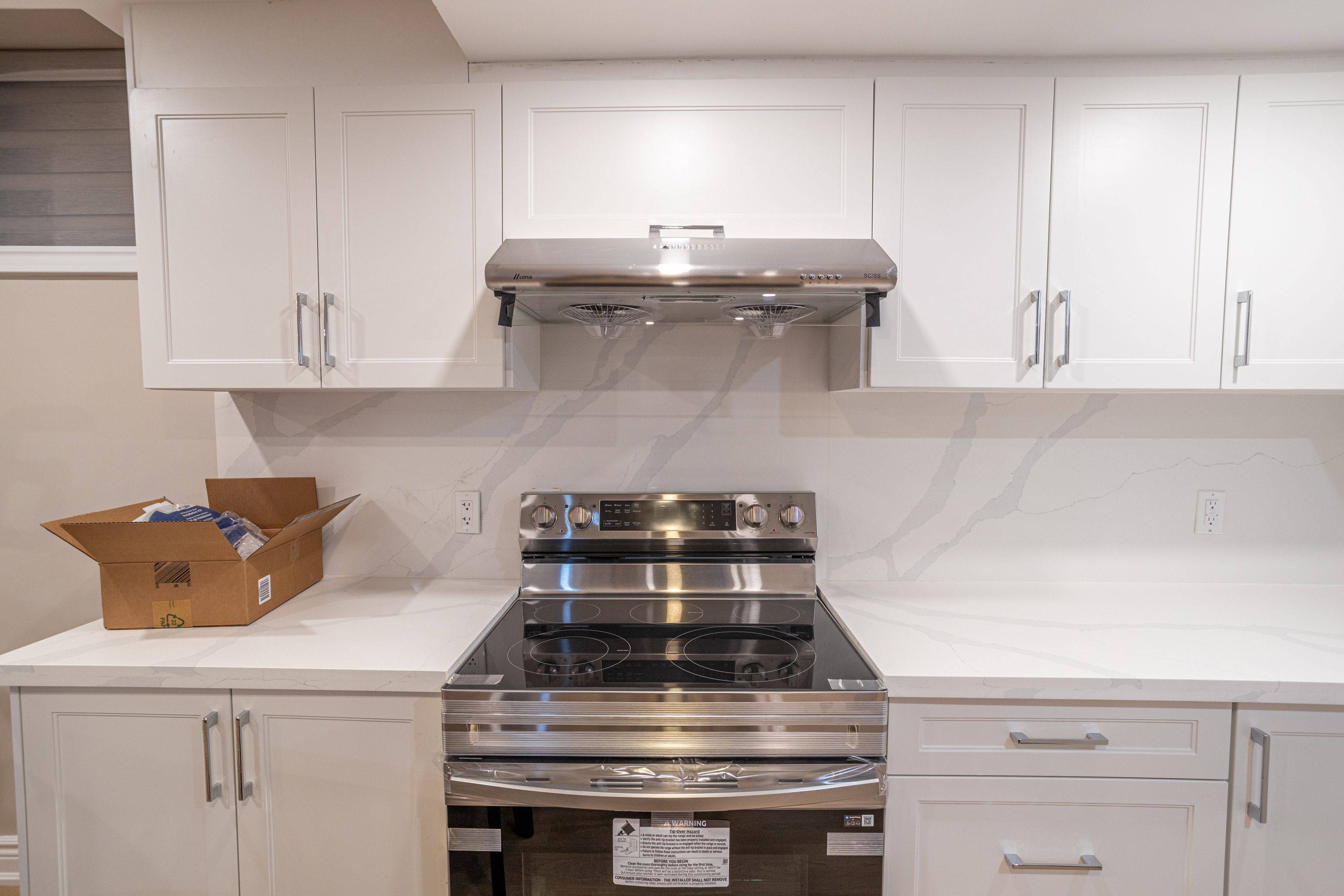 Mississauga, ON L5M 4J9,2686 Ambercroft TRL #Basement Level