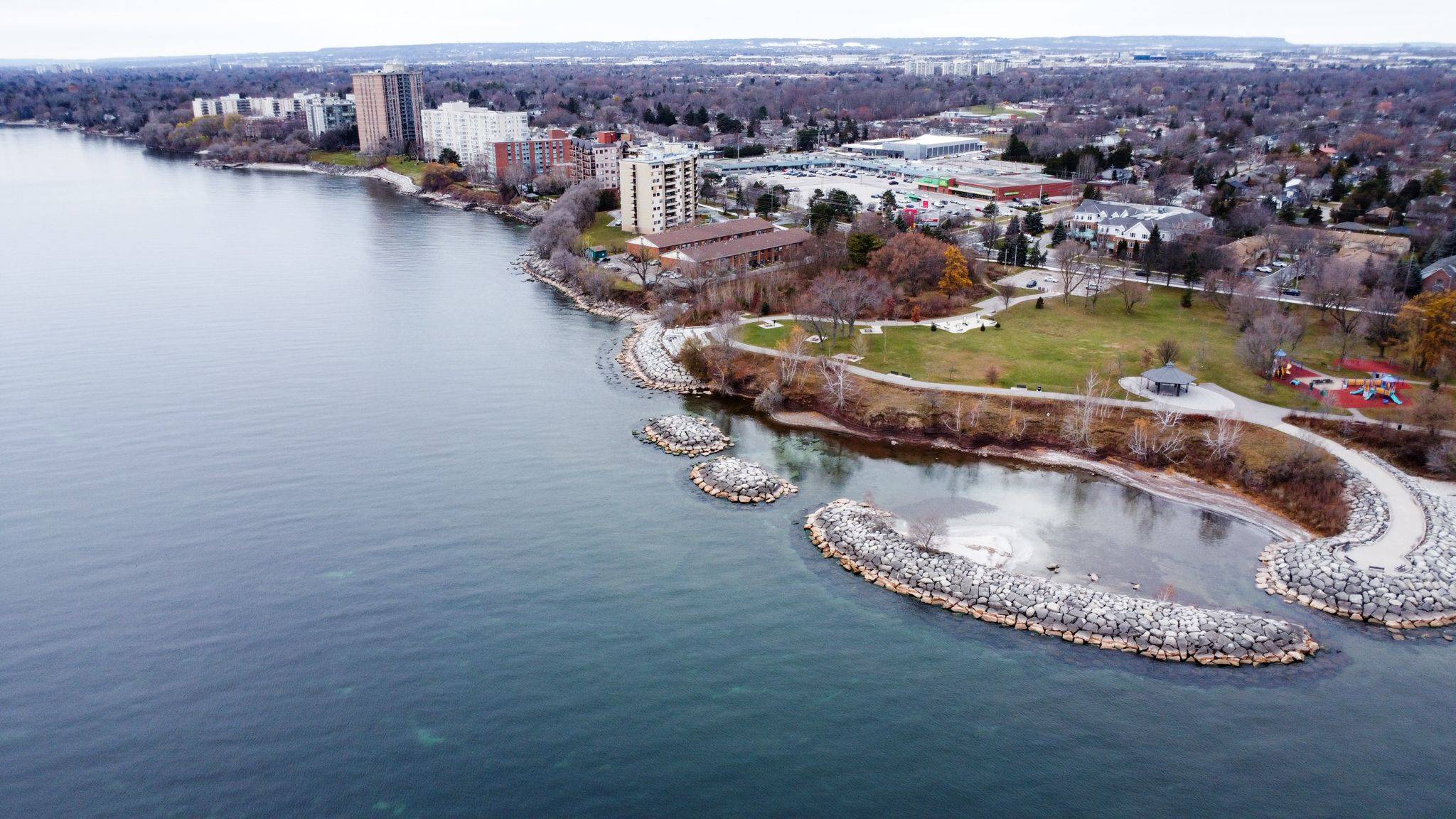 Burlington, ON L7L 5X5,5255 Lakeshore RD #3