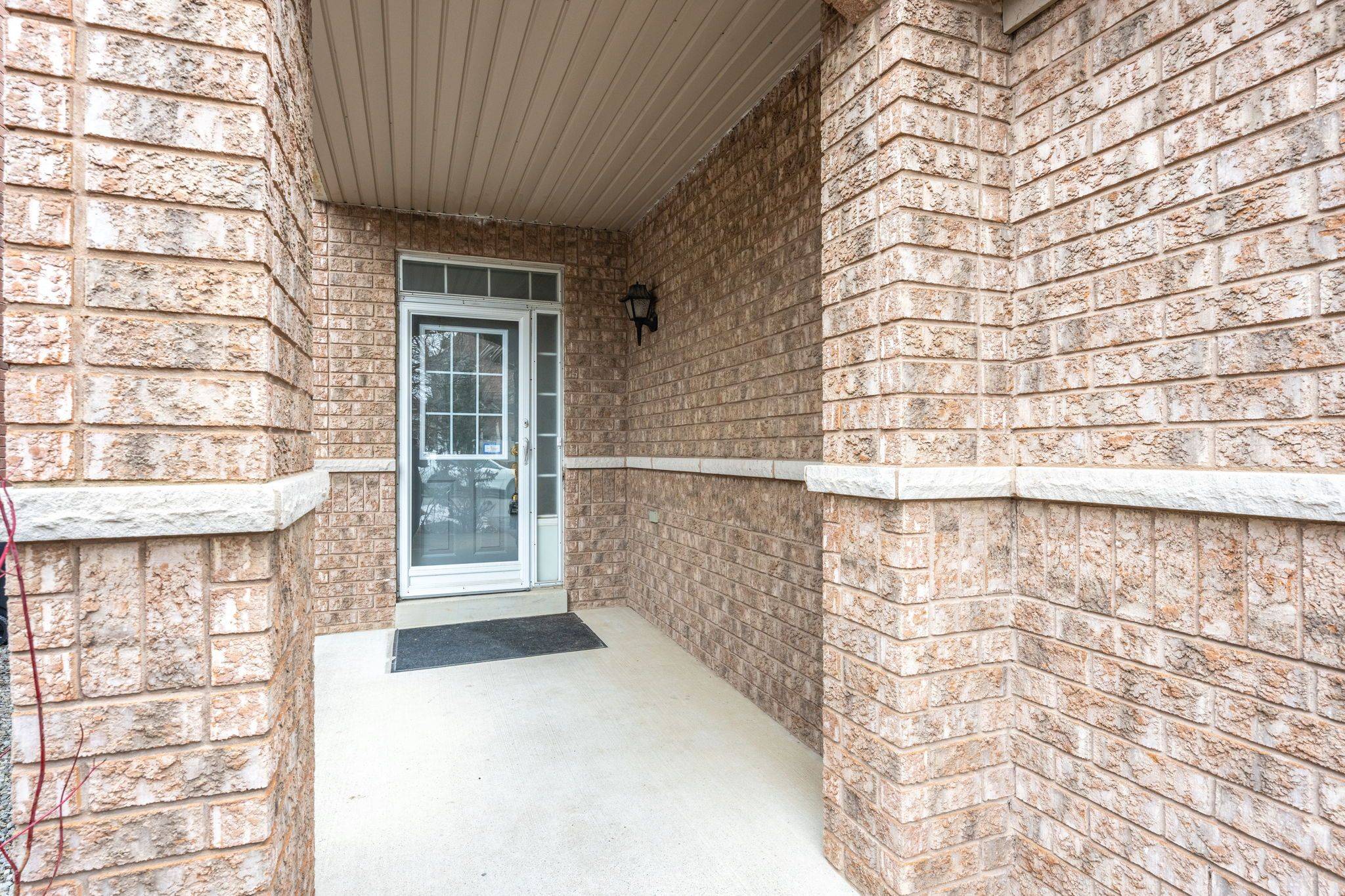 Brampton, ON L6V 4R3,29 Martree CRES