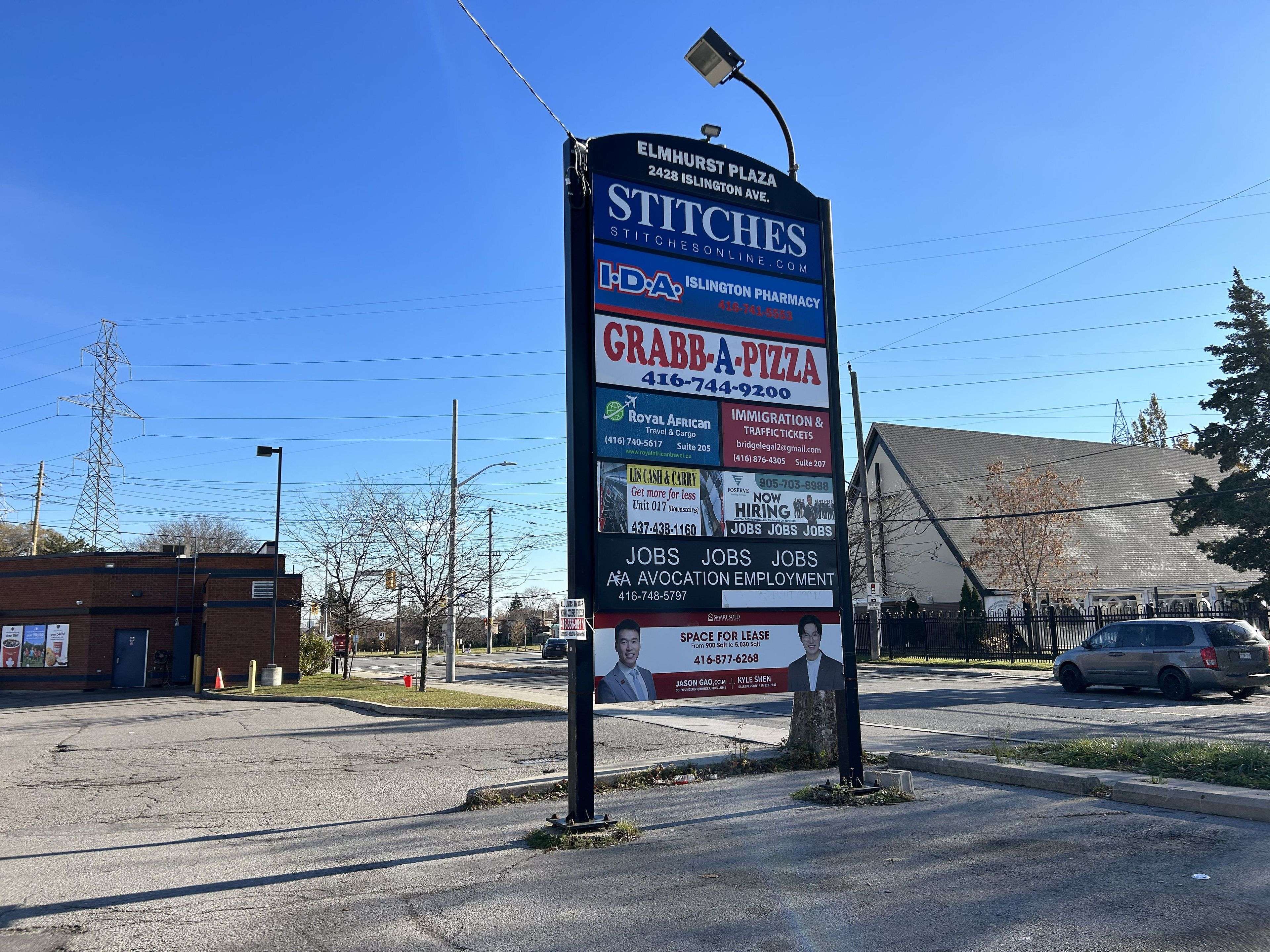 Toronto W10, ON M9W 3X8,2428 Islington AVE #16