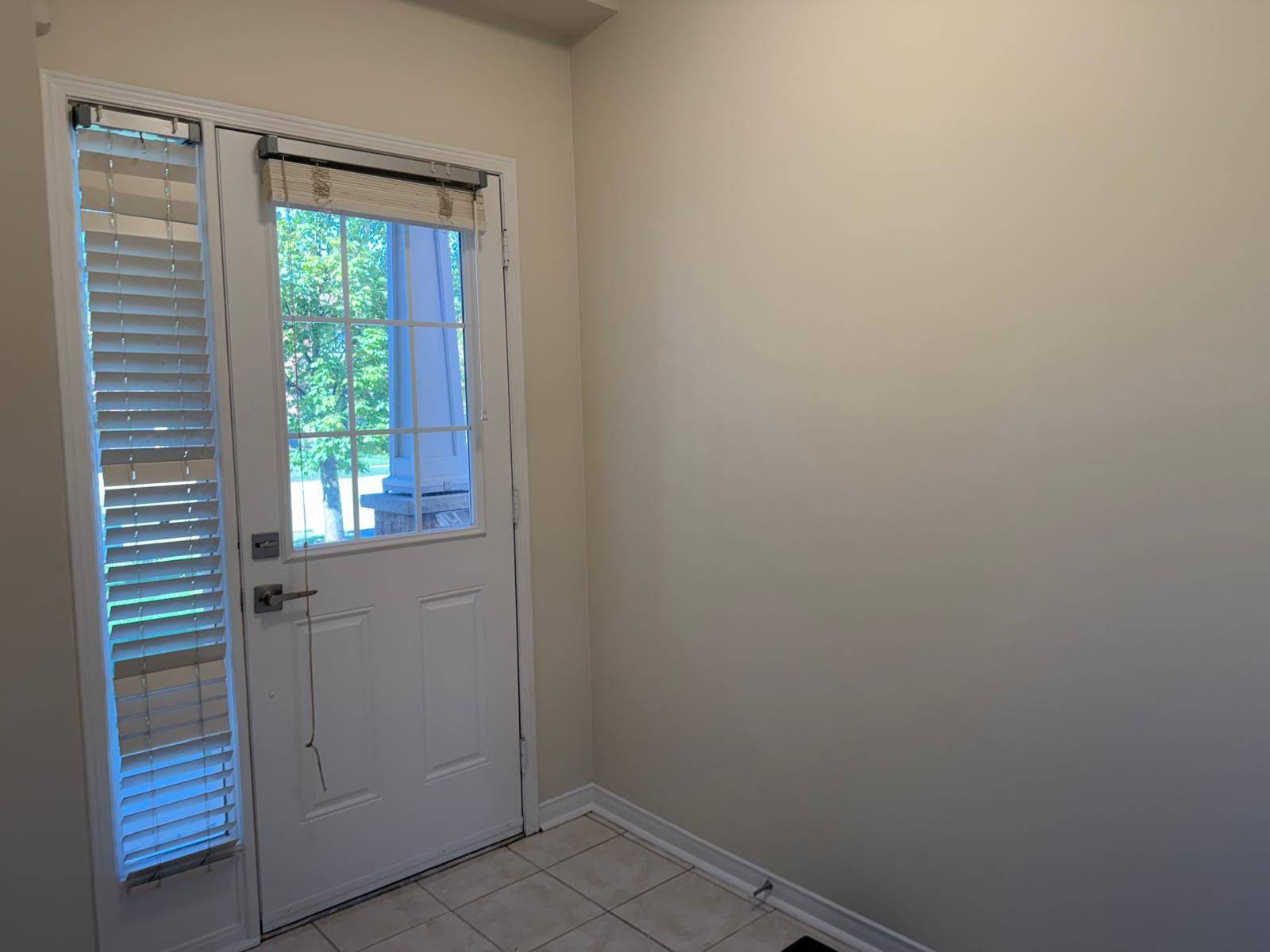 Mississauga, ON L5R 0A9,478 Huntington Ridge DR