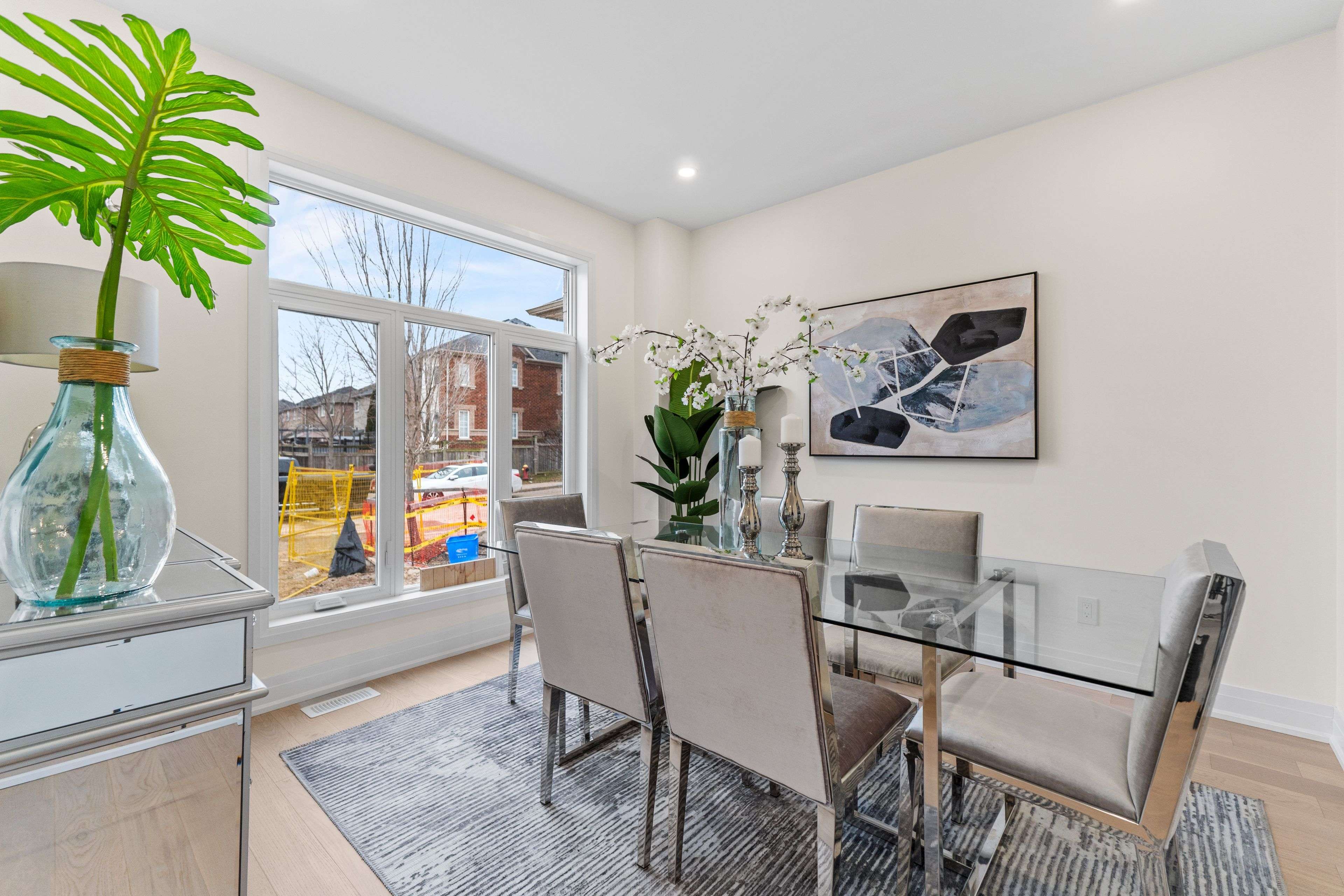 Burlington, ON L7L 7B6,2003 Georgina CT