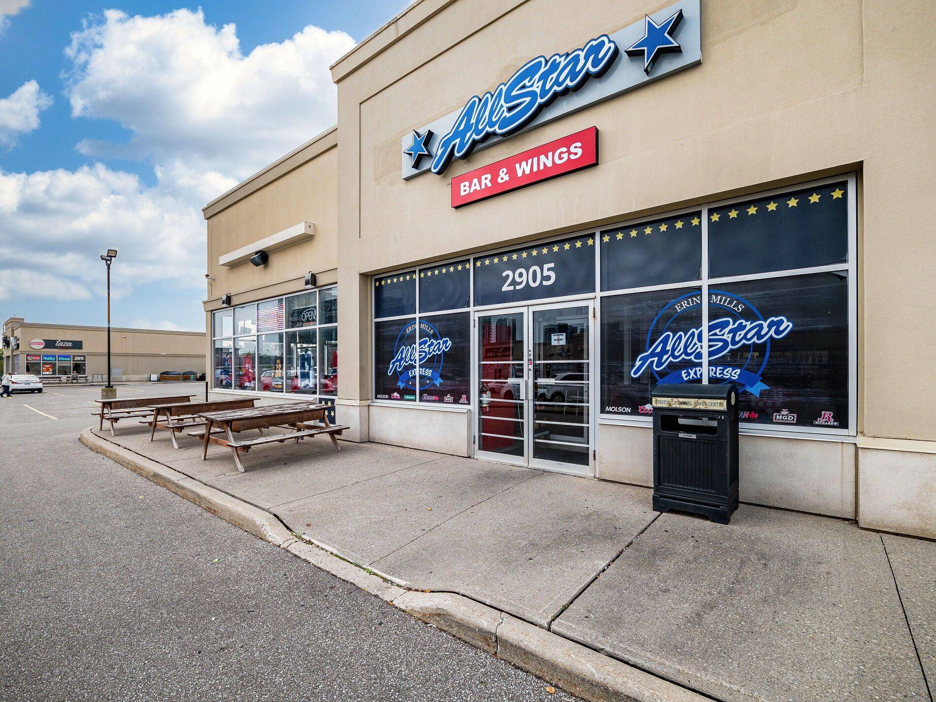 Mississauga, ON L5M 6J3,2905 Eglinton AVE W