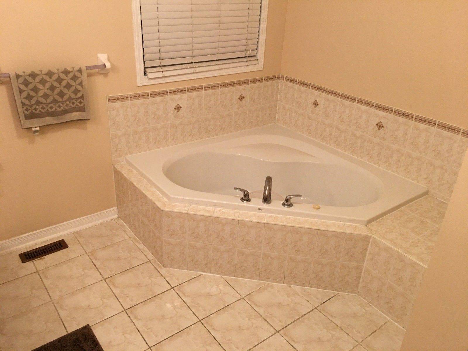 Brampton, ON L6Y 5R8,78 Maddybeth CRES #Upper