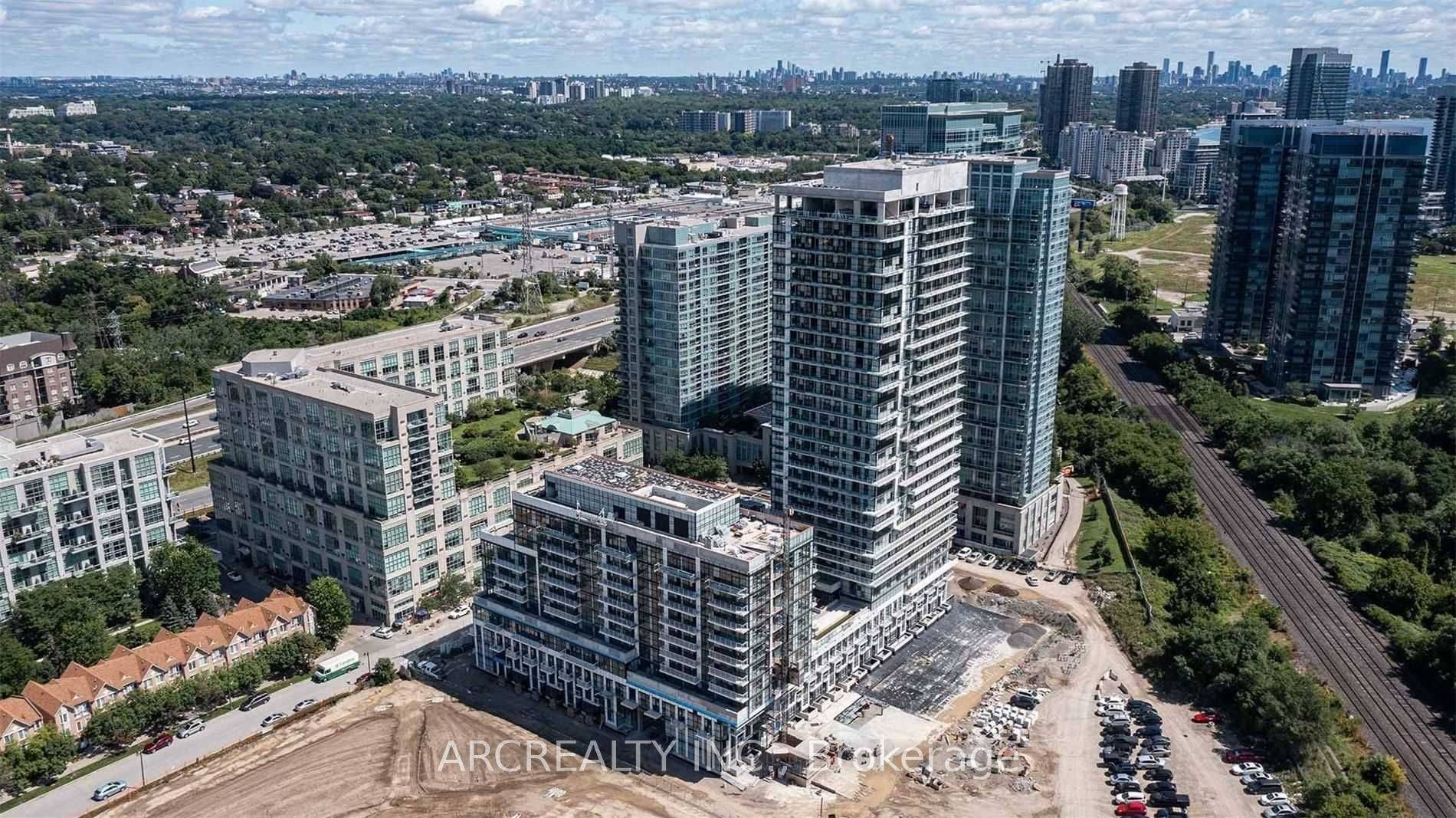 Toronto W06, ON M8Y 4G9,251 Manitoba ST #104