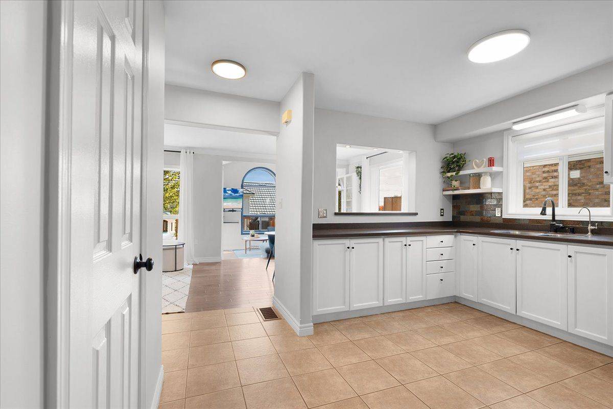 Guelph, ON N1E 7G3,5 Fleming RD