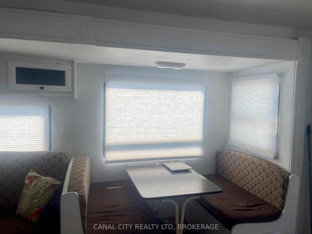 Haldimand, ON N1A 2W6,659 PORT MAITLAND RD