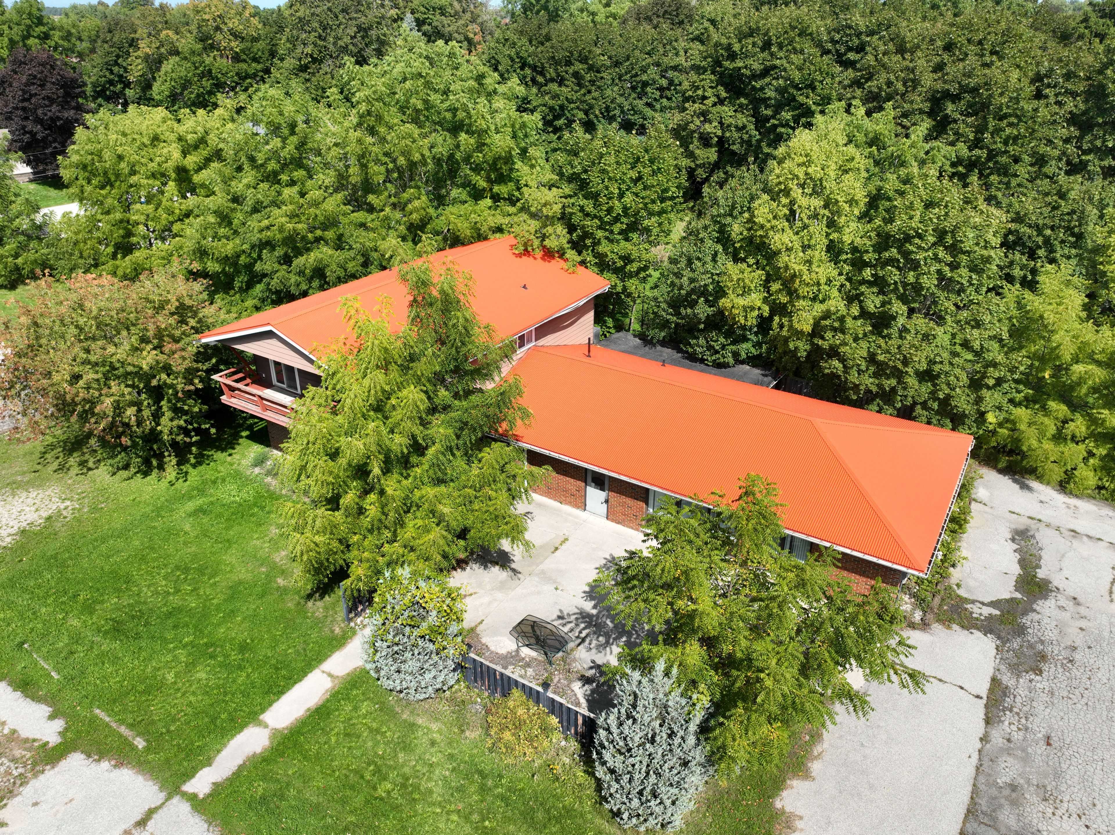 Kincardine, ON N0G 2T0,9 Mill ST