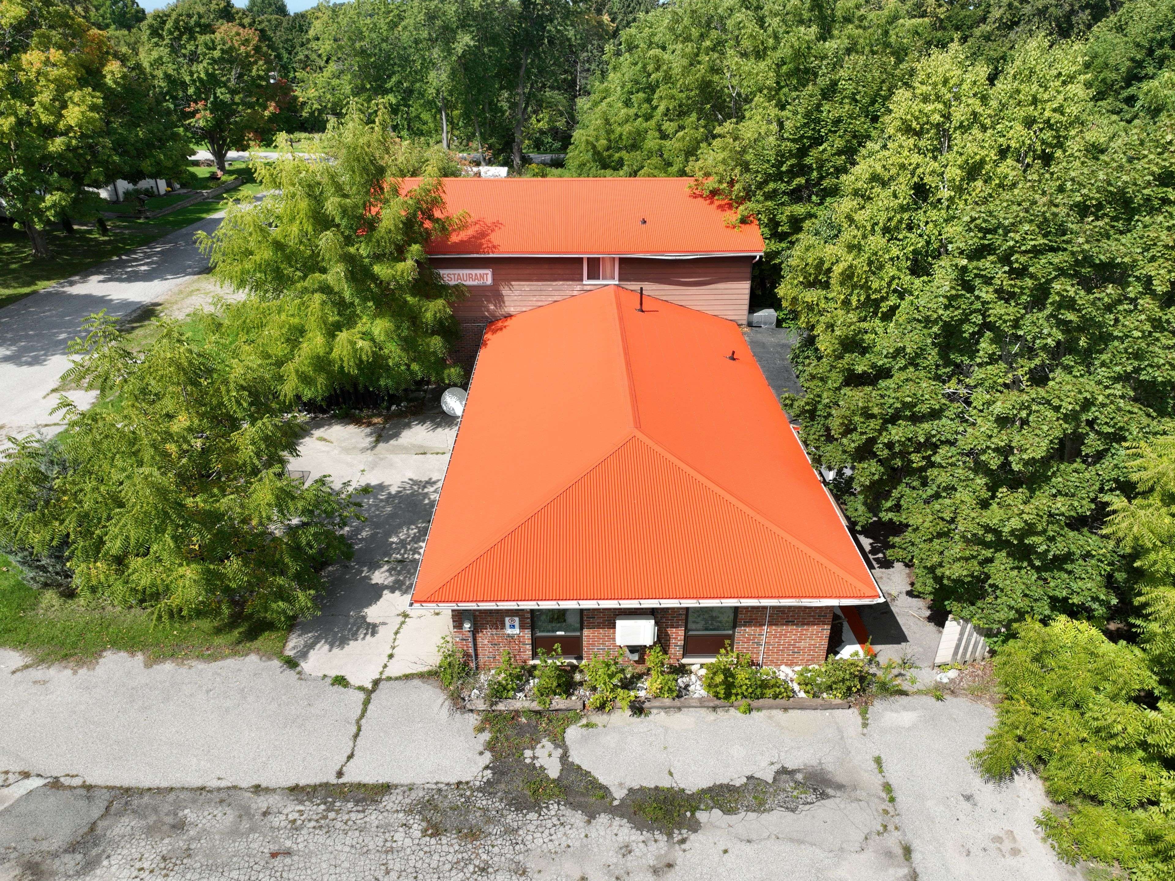 Kincardine, ON N0G 2T0,9 Mill ST