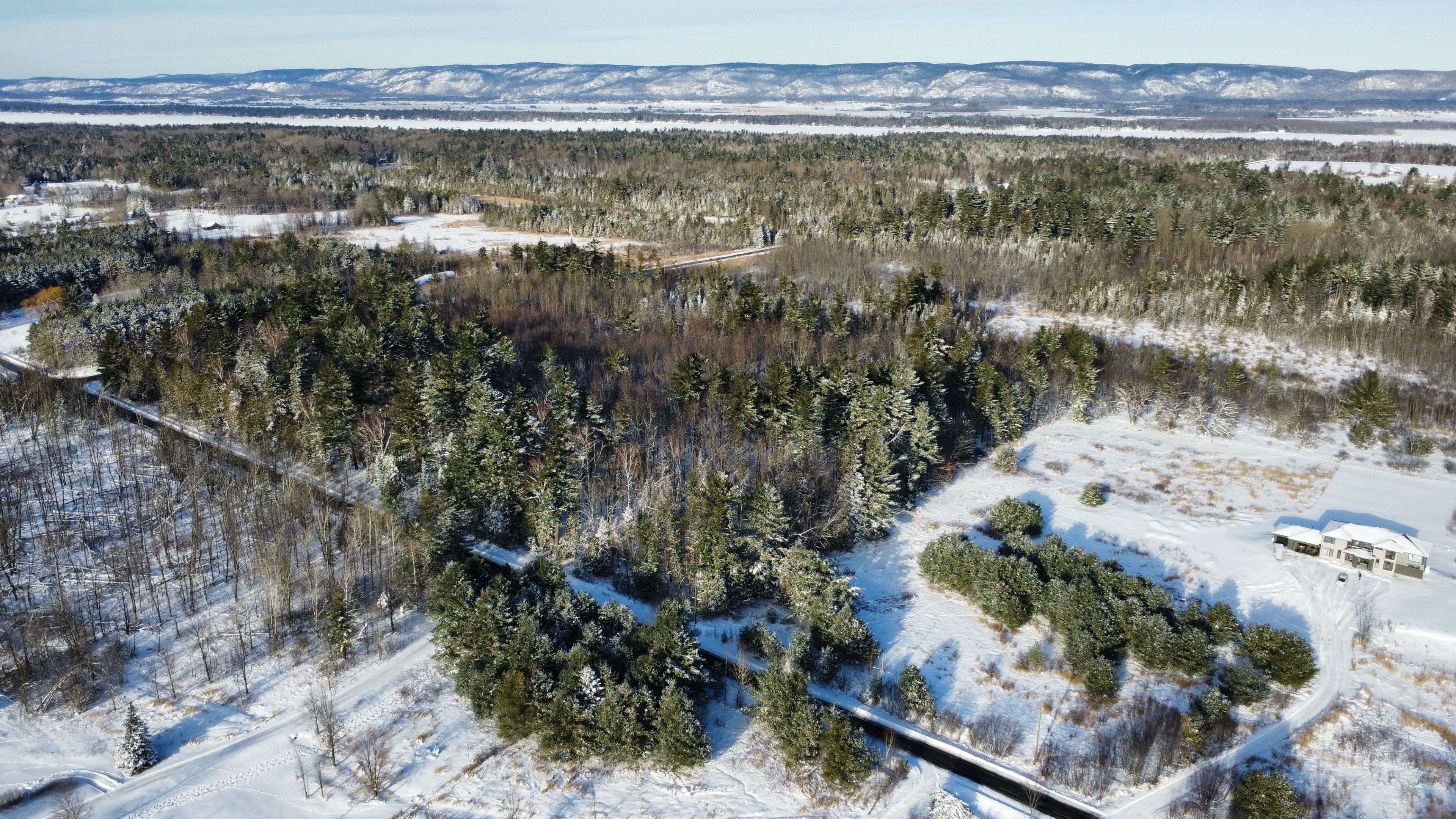 Constance Bay - Dunrobin - Kilmaurs - Woodlawn, ON K0A 1T0,3240 Greenland RD