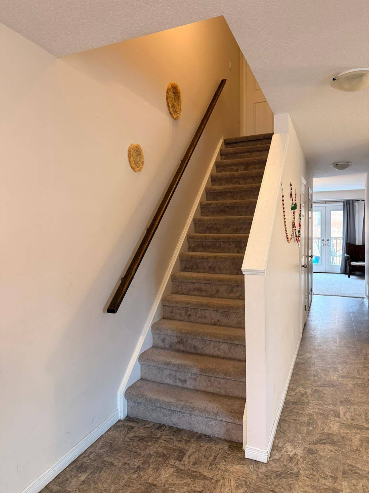 London South, ON N6L 0C7,3200 Singleton AVE #23