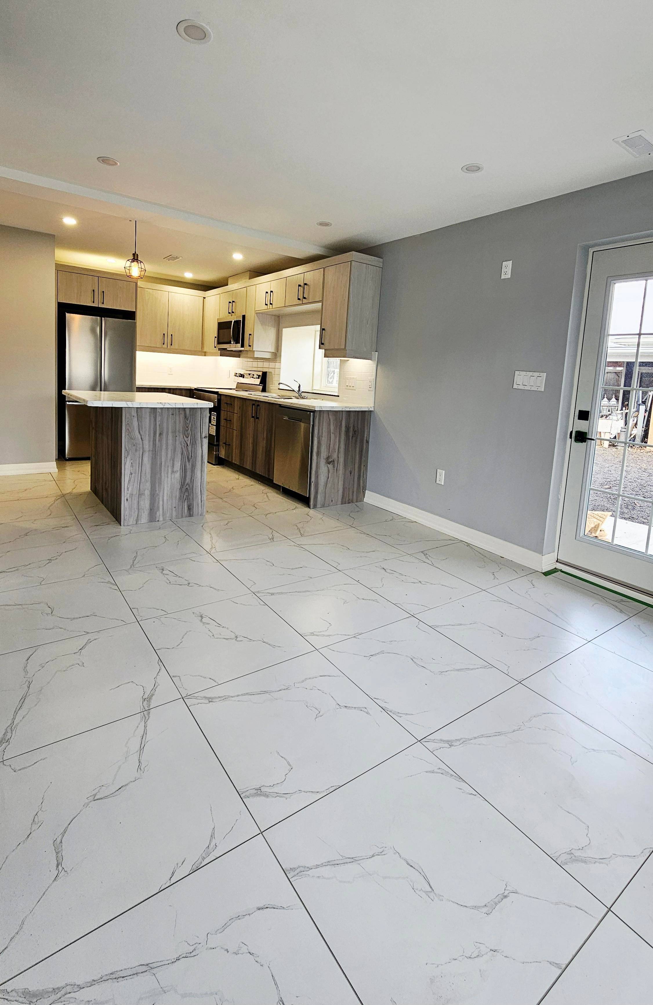 Thorold, ON L2V 3K6,5 Cunningham ST