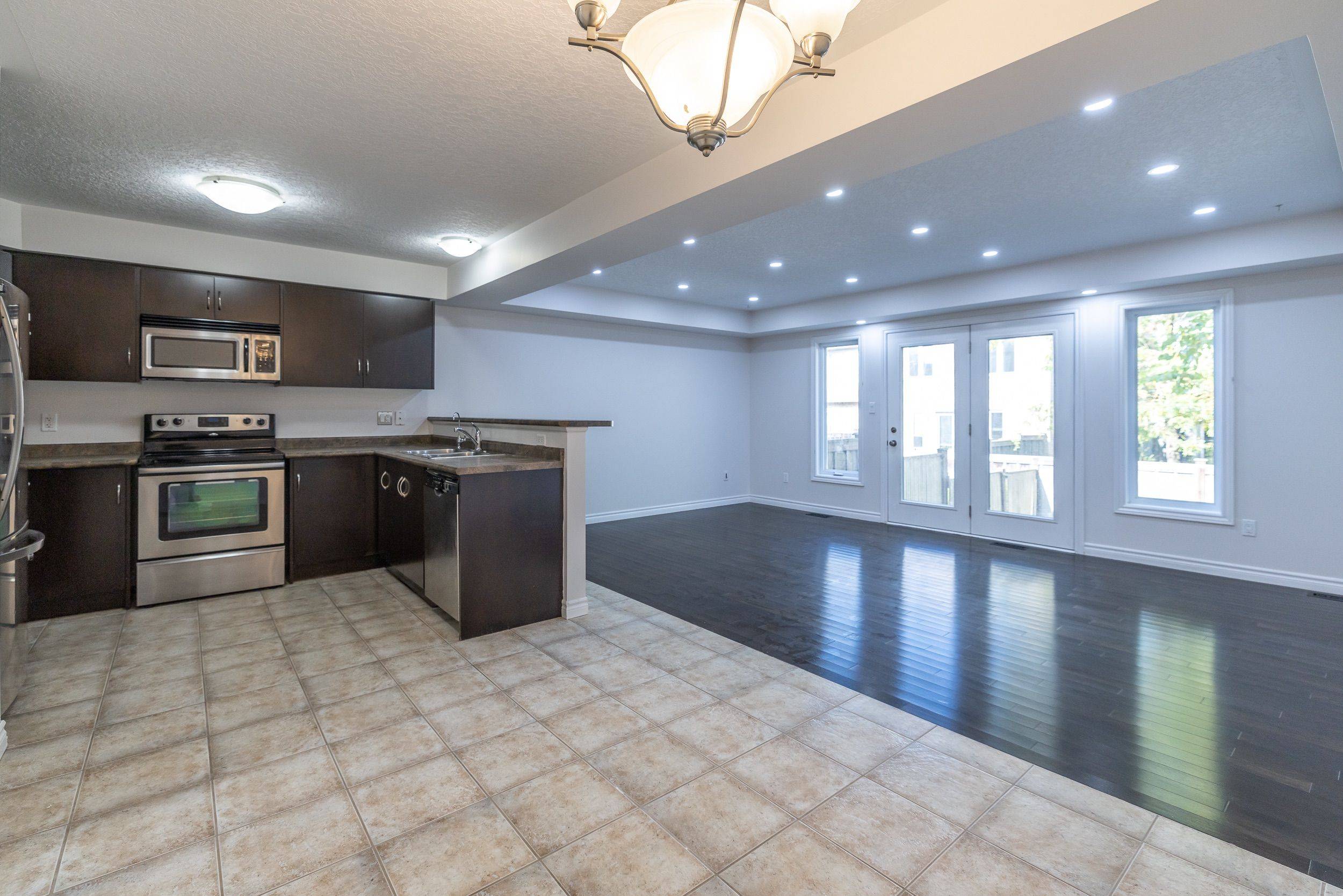 Guelph, ON N1L 0G2,35 AMSTERDAM CRES N/A