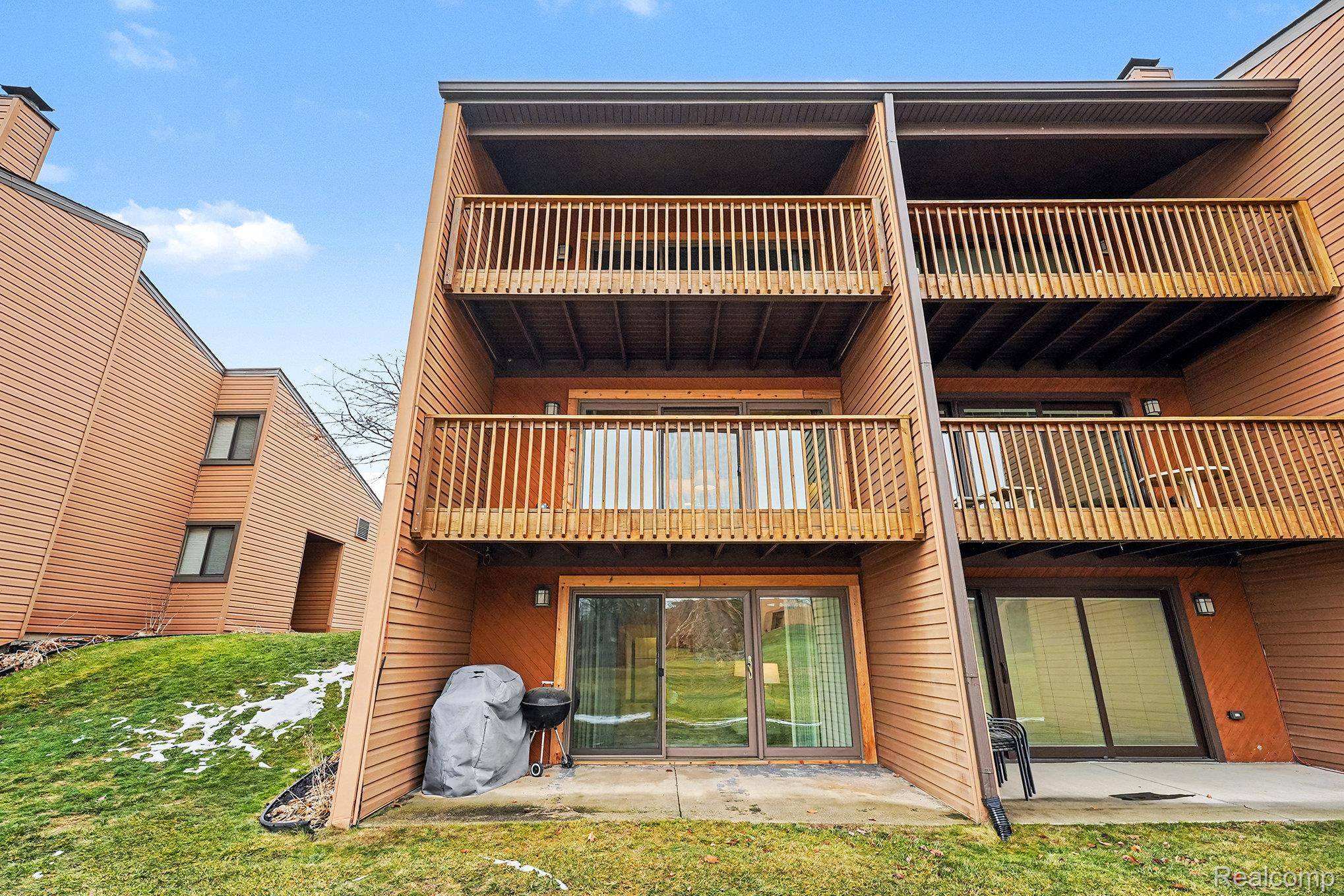 Van Buren, MI 48111,48315 Bayshore DR