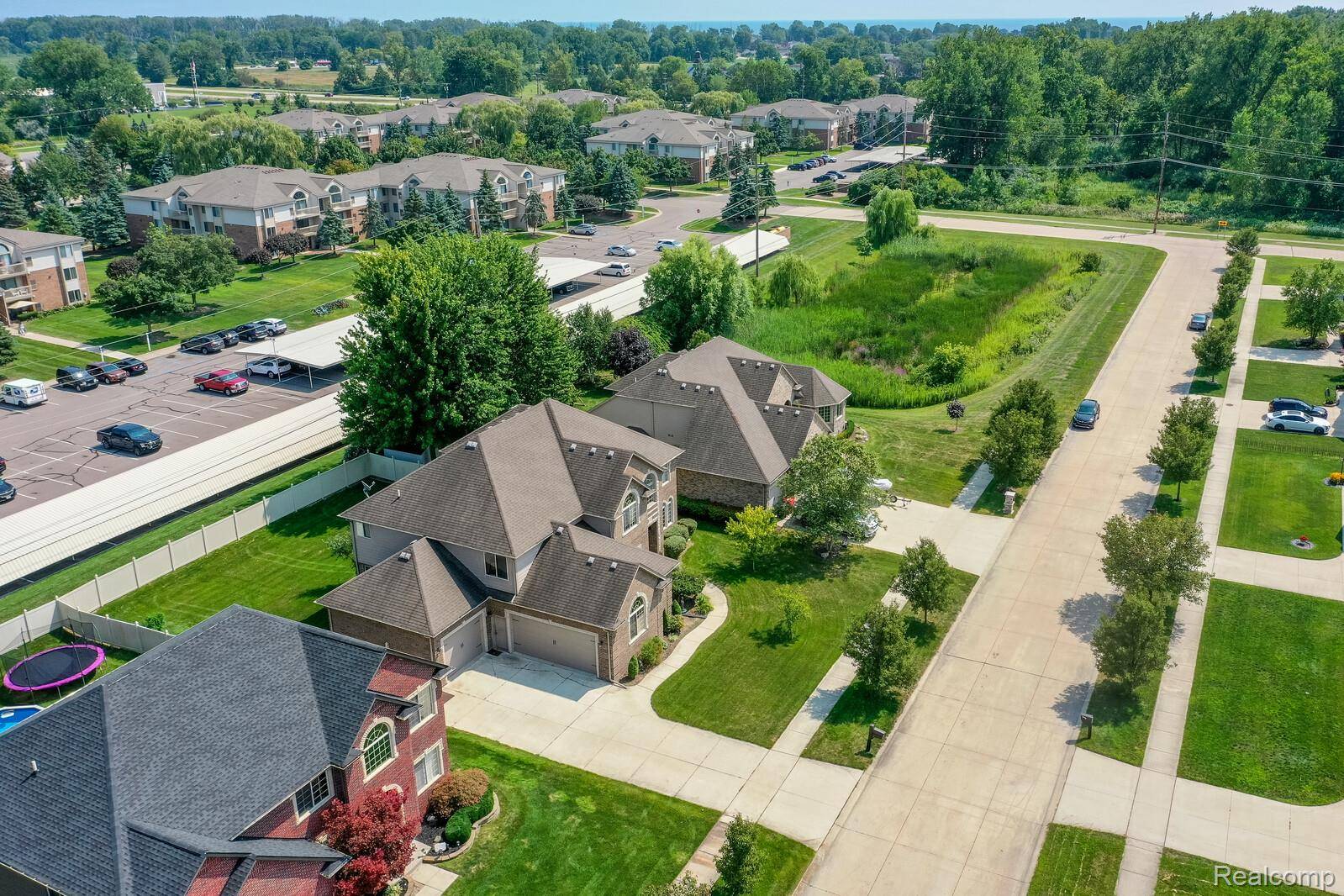 Harrison Township, MI 48045,39122 Nautical LN